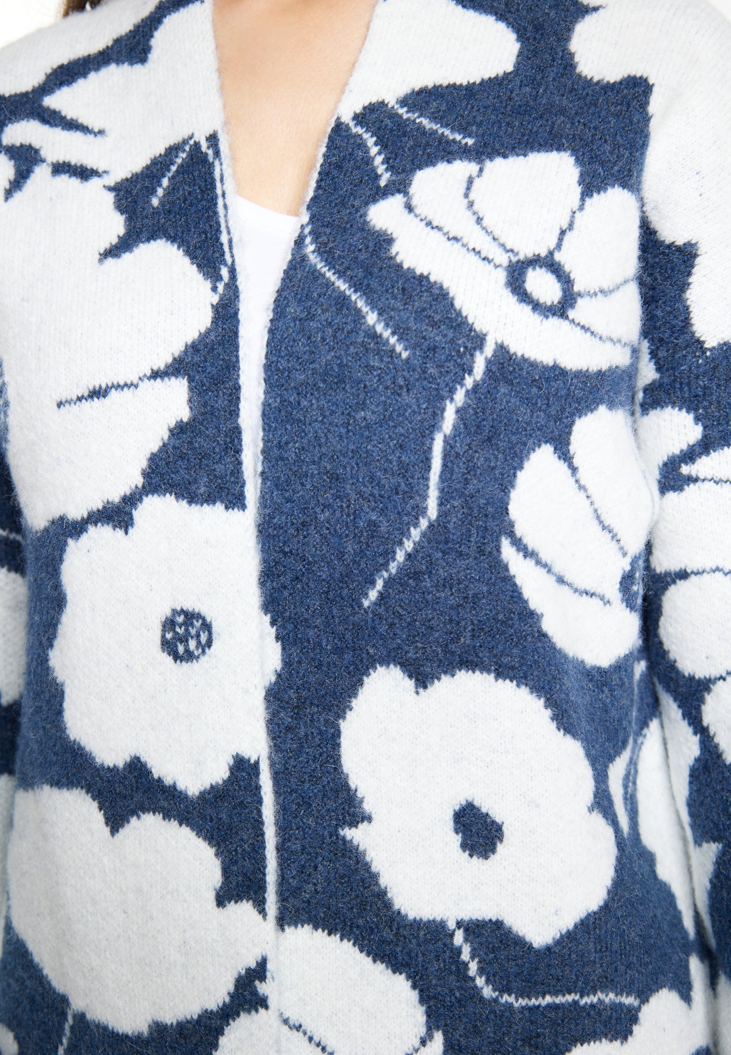 Jeona Women's Knit Cardigan
