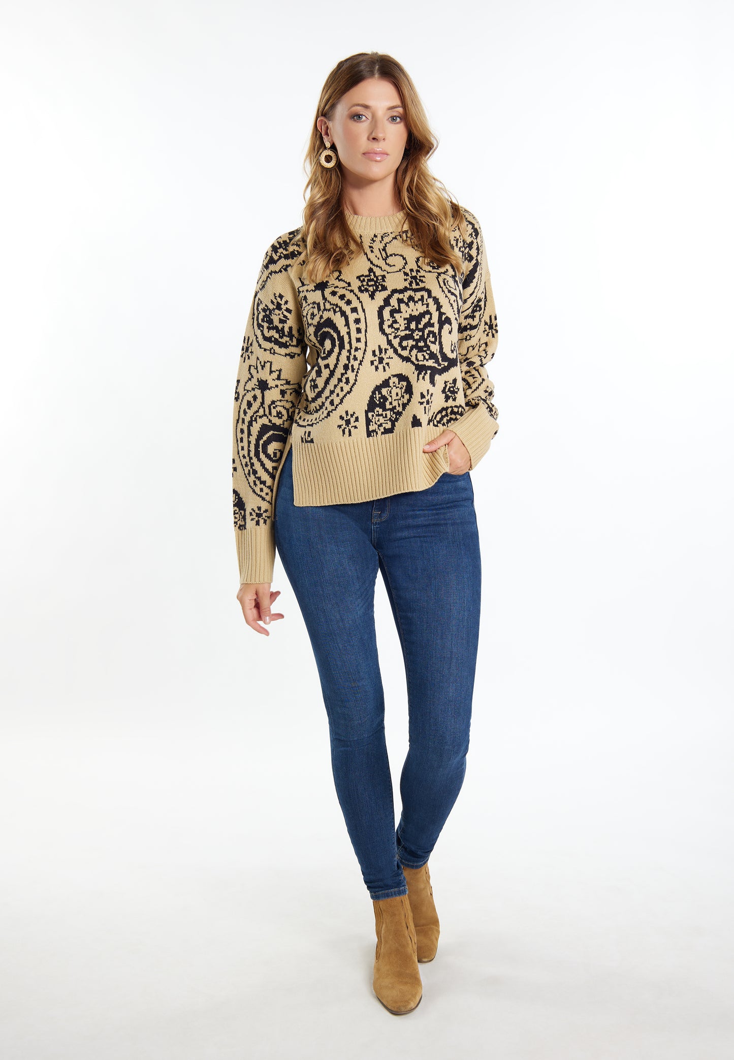 Gaya Women's Knit Sweater