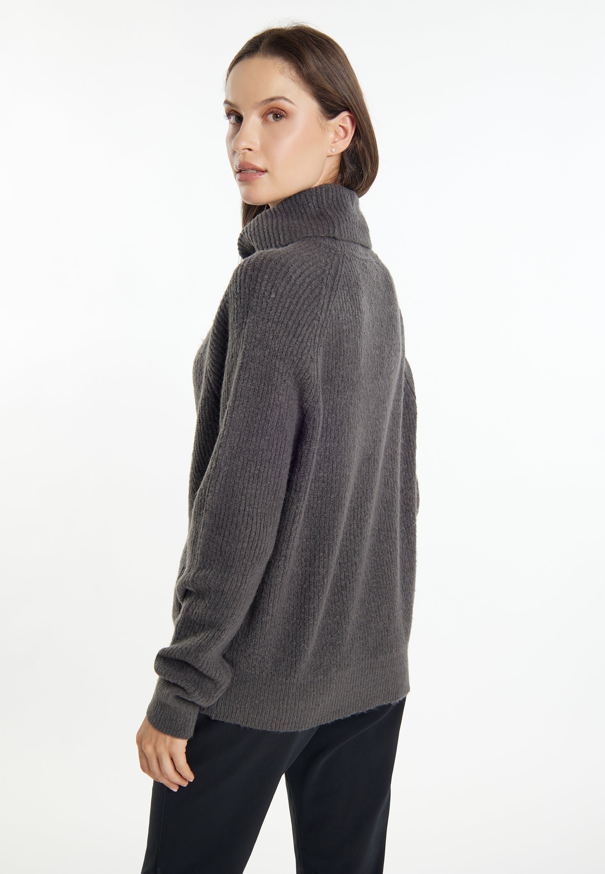 Wais Women's Knitted Sweater