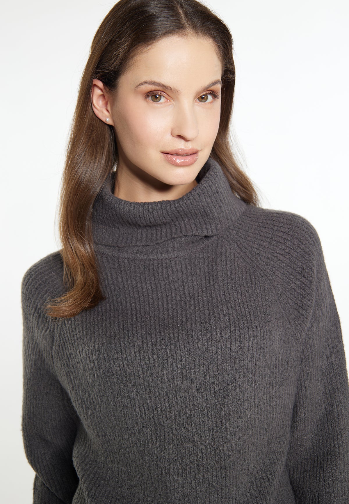 Vinaja Women's Knitted Sweater