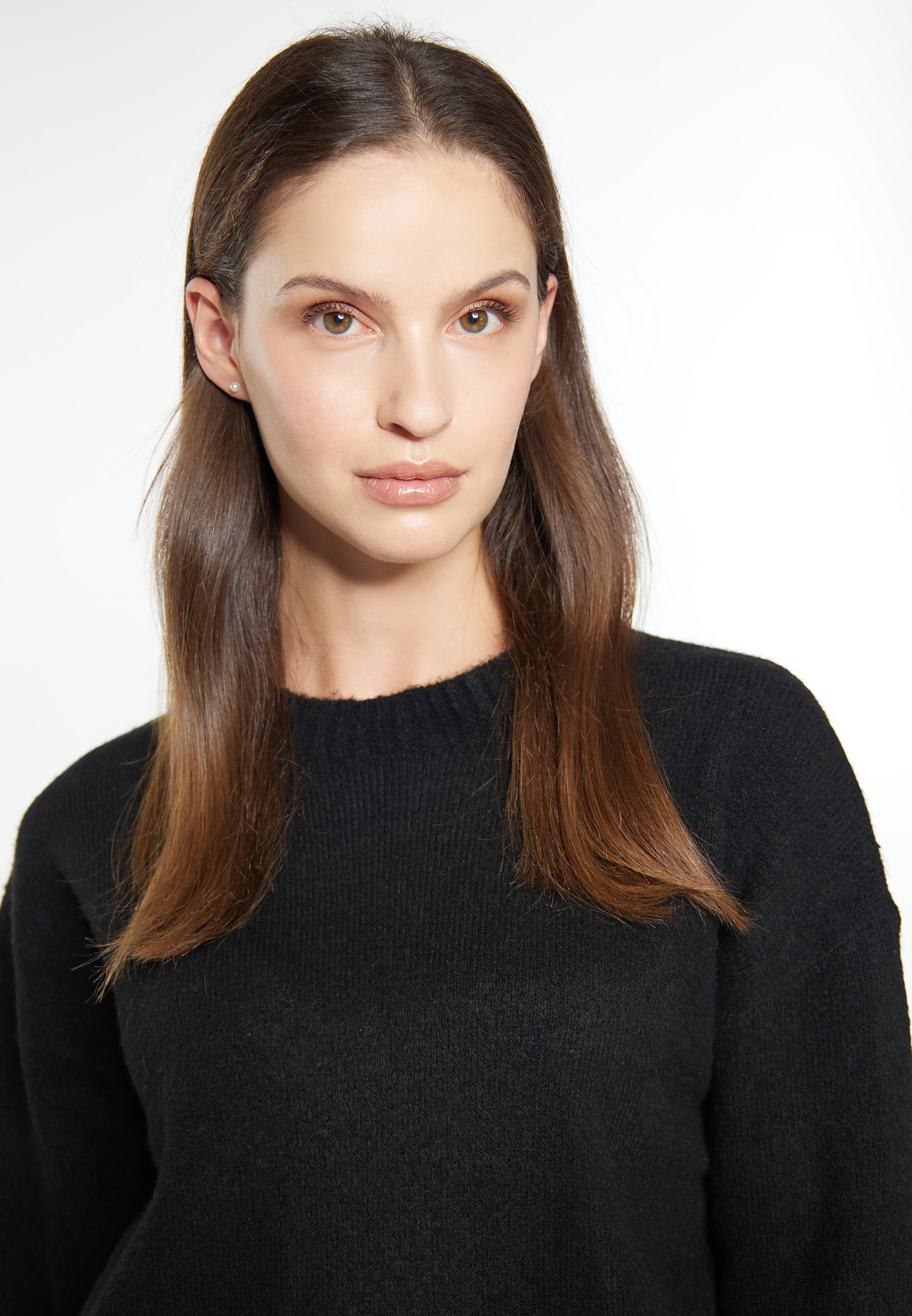 Wais Women's Knitted Sweater