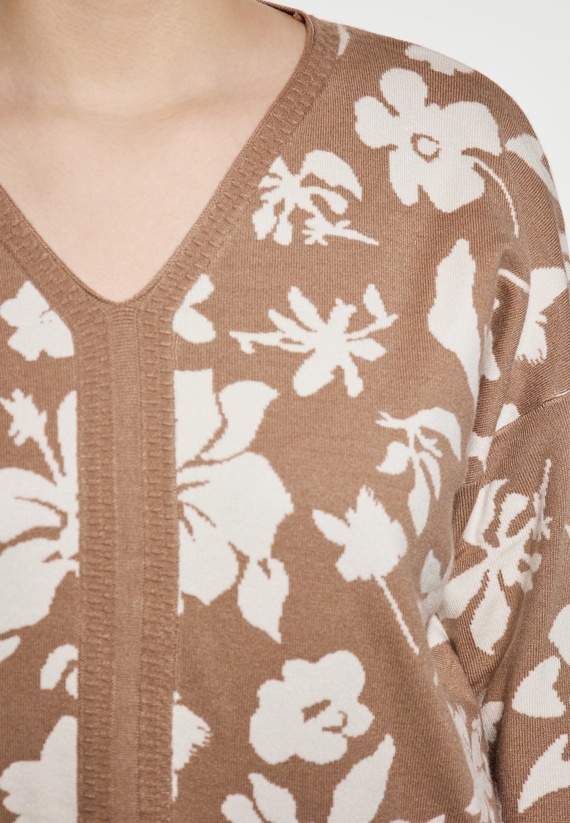 Albee Women's Sweater