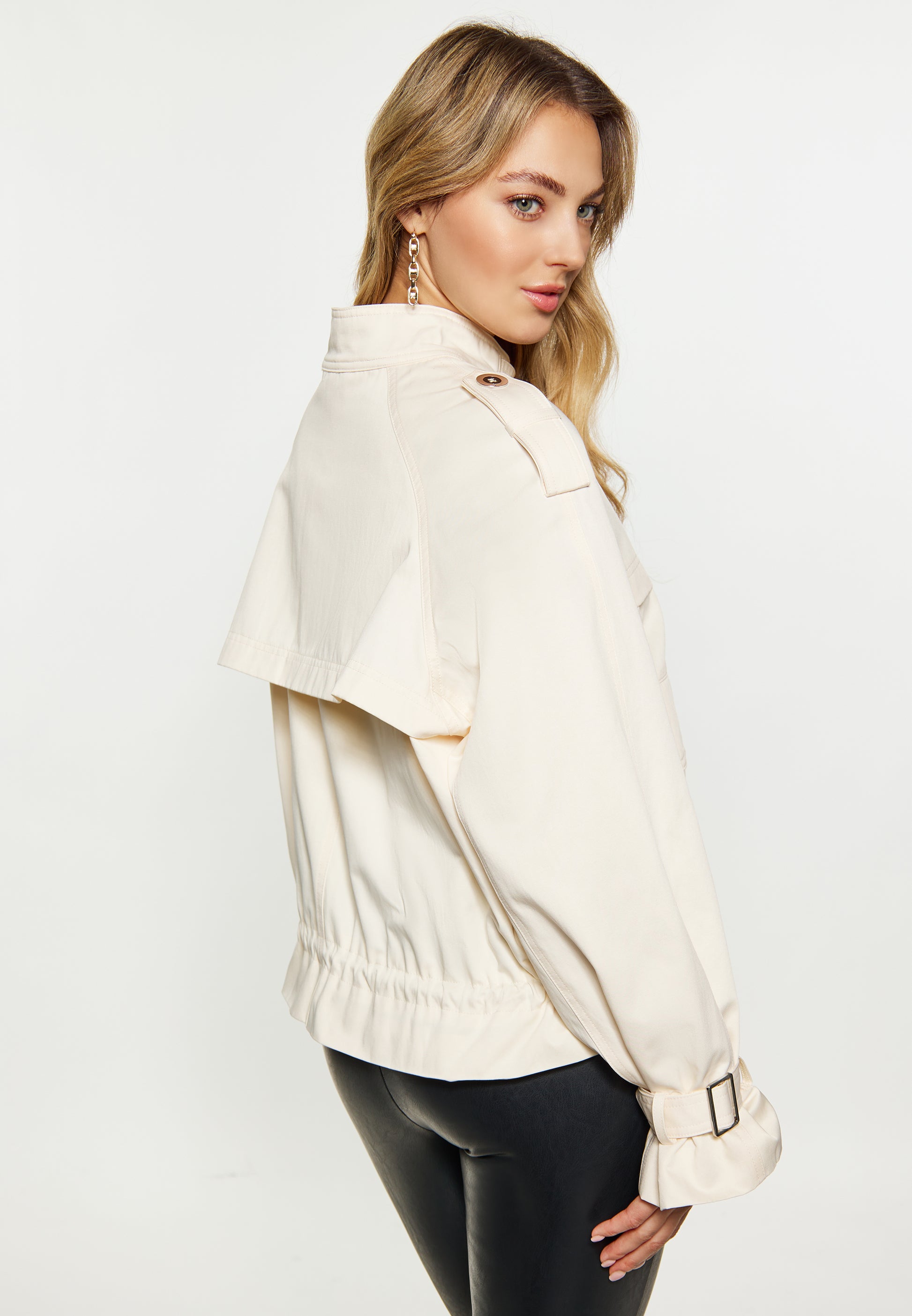 faina Jacke