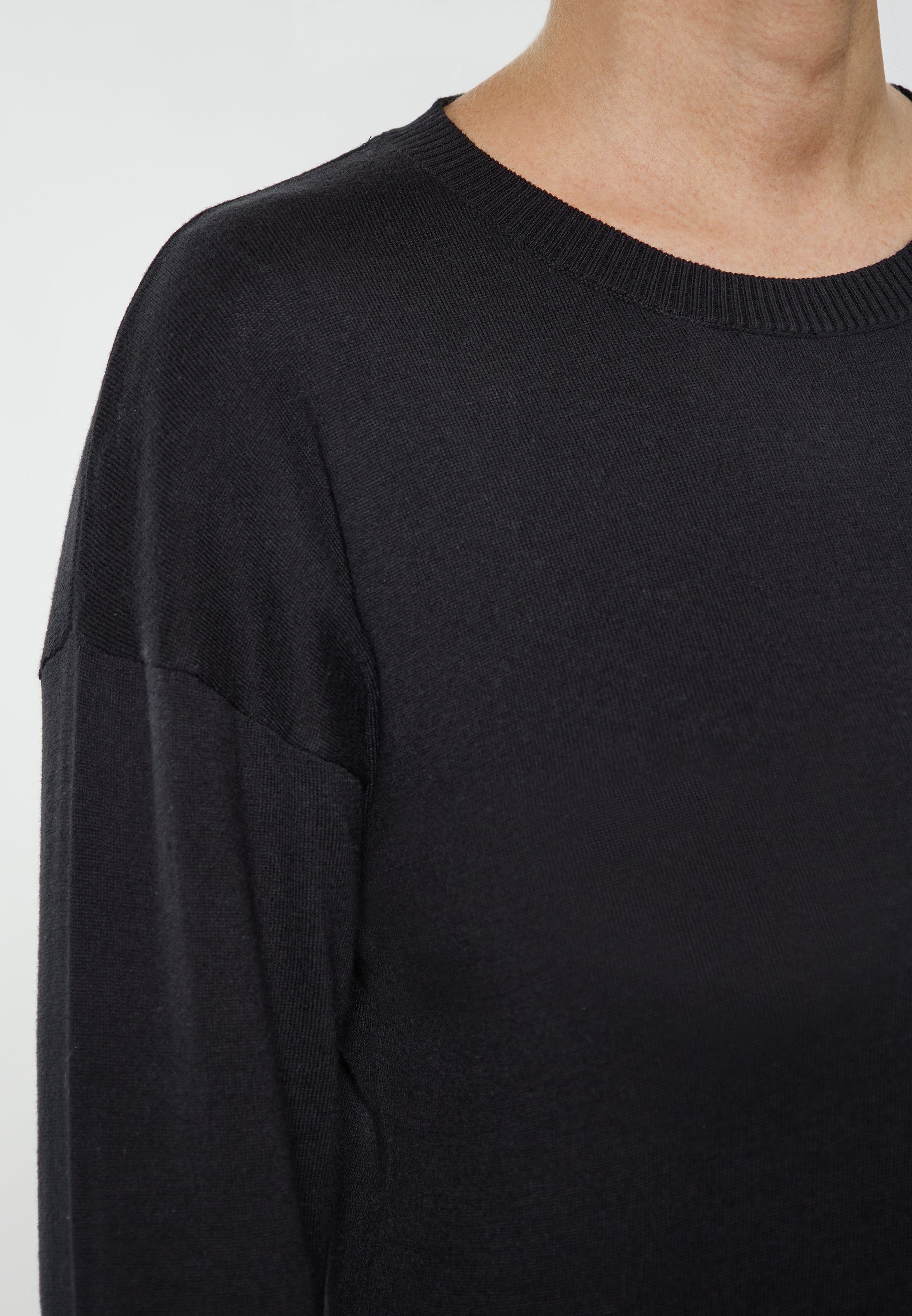 Albee Women's Sweater