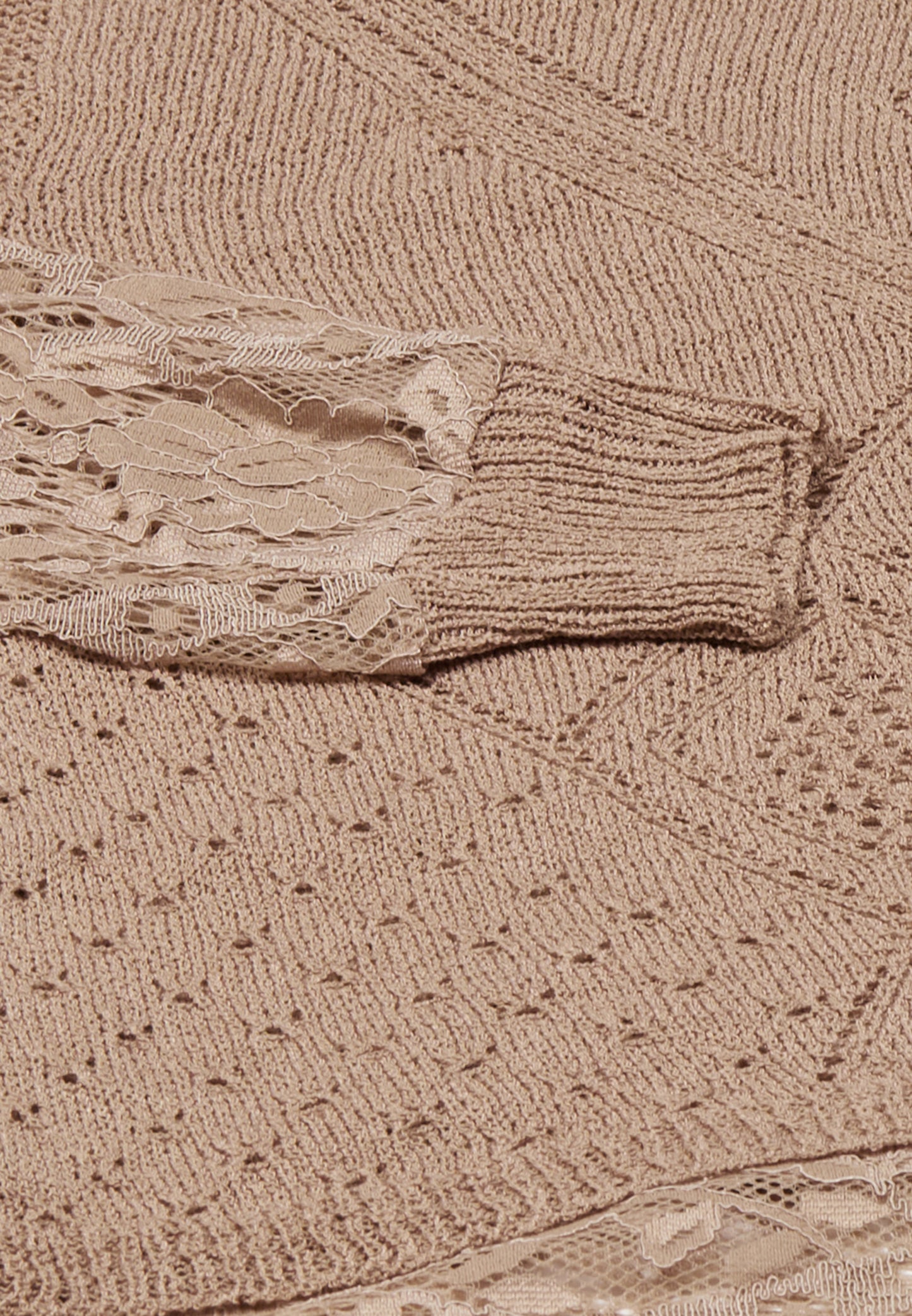 Albee Women's Knitted Sweater