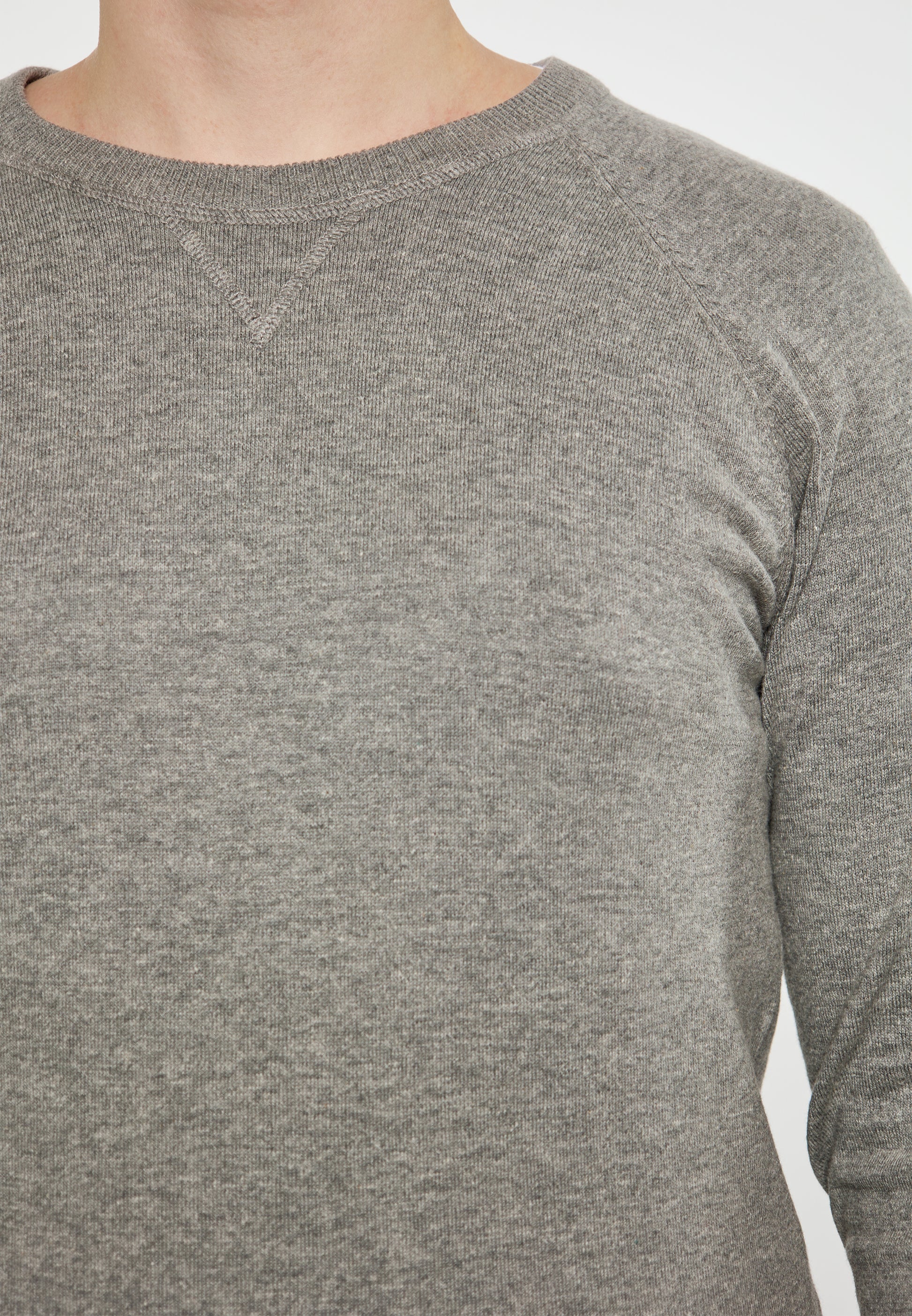 TUFFSKULL Men's Sweater