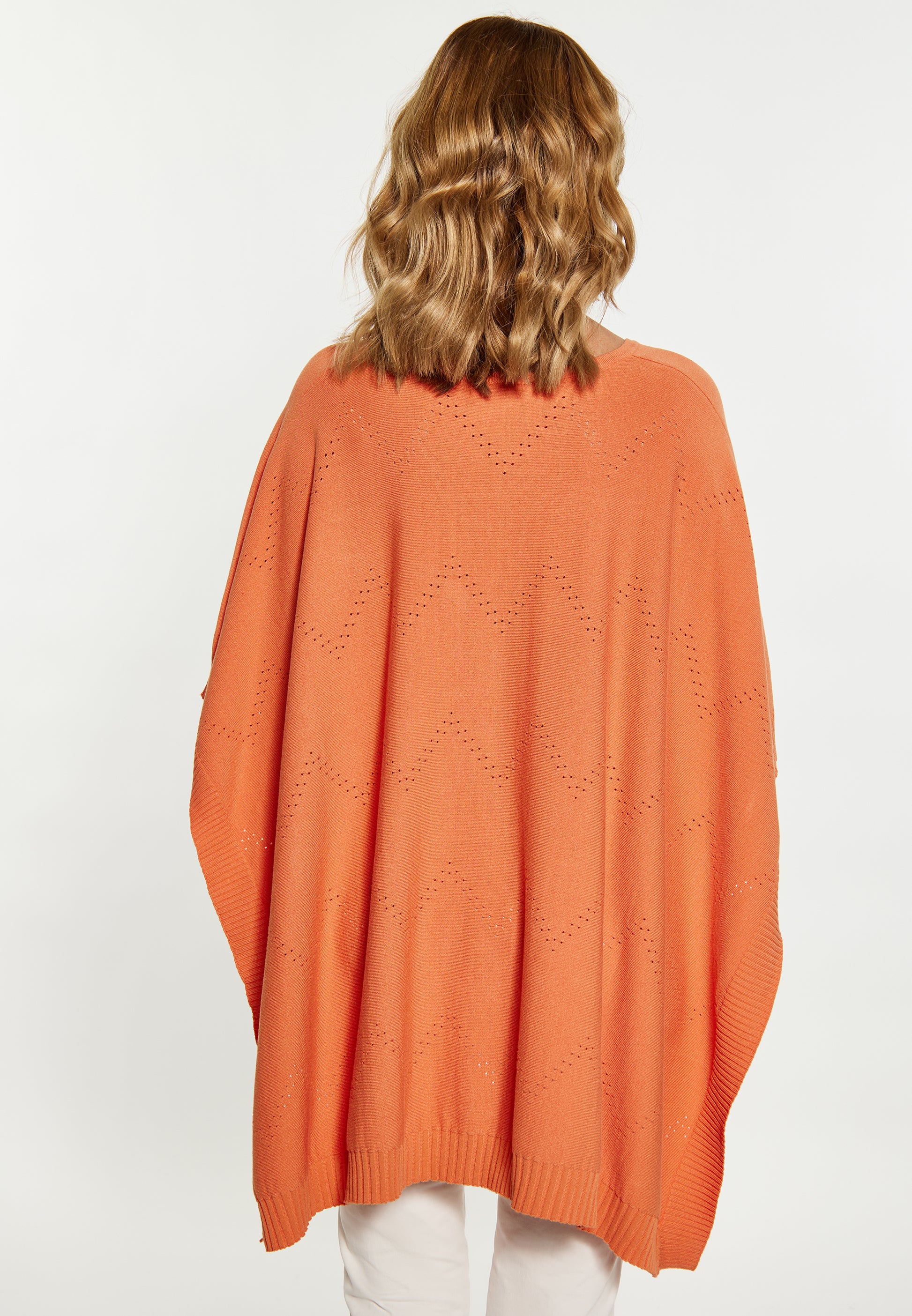 Alzou Women's Poncho