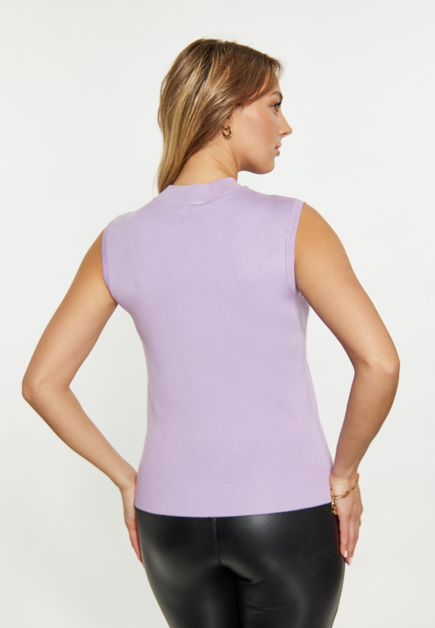 faina Elegant Top