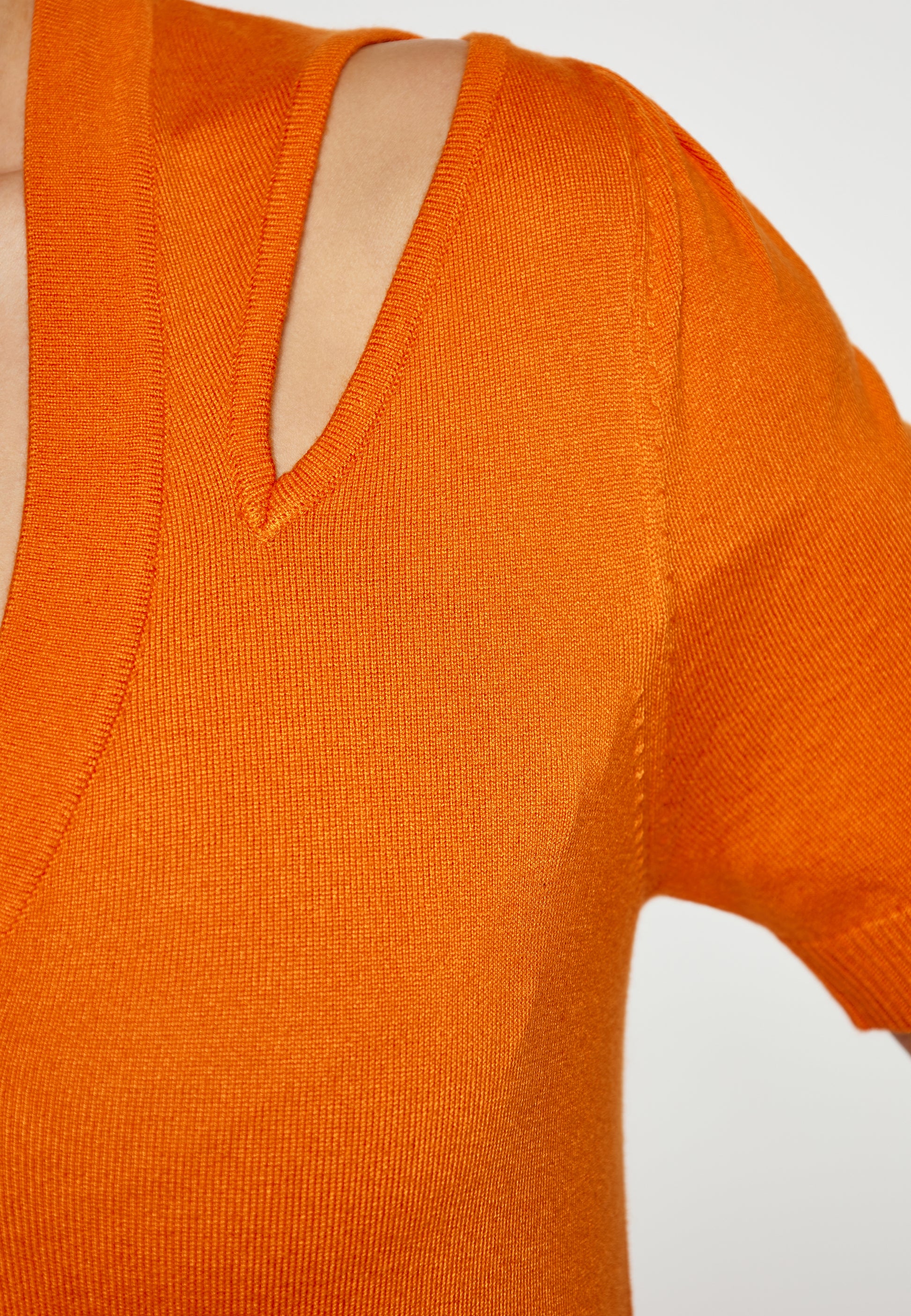faina Strickjacke