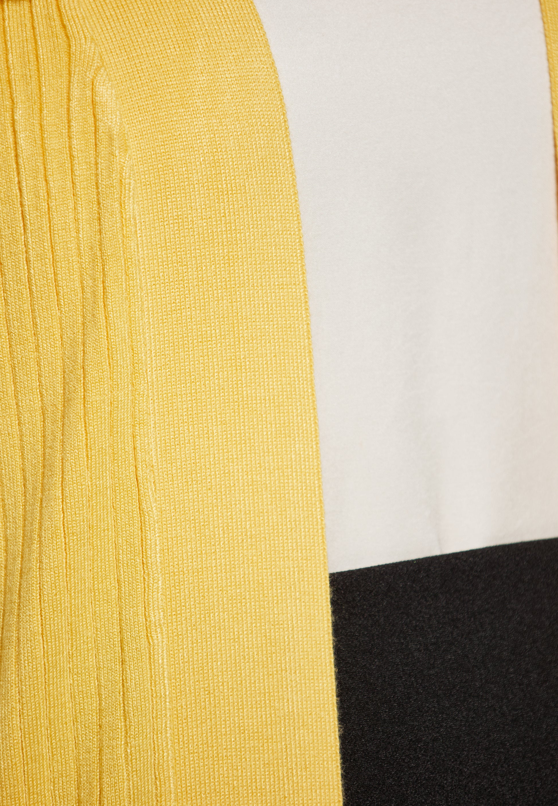 faina Cardigan