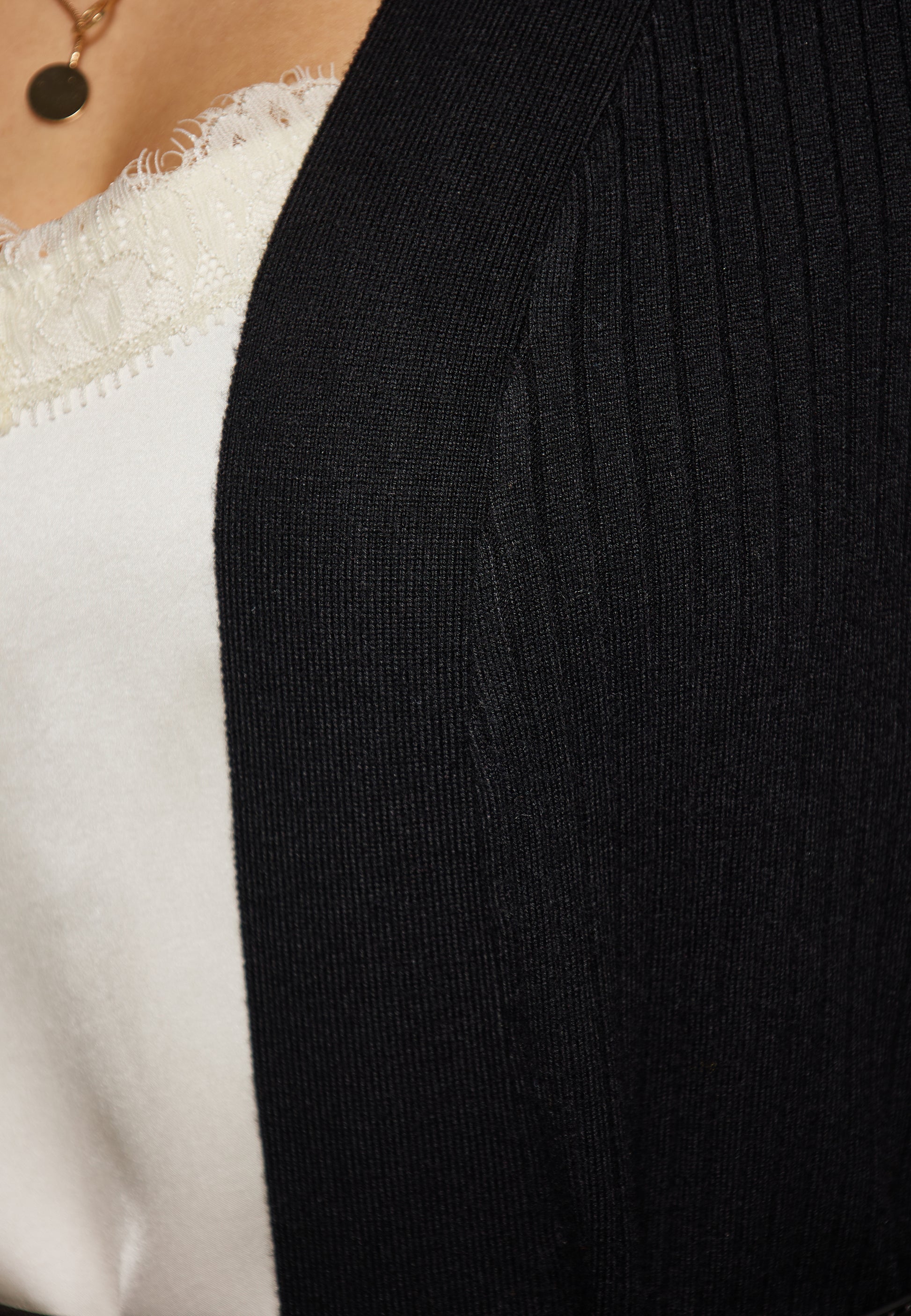 faina Cardigan