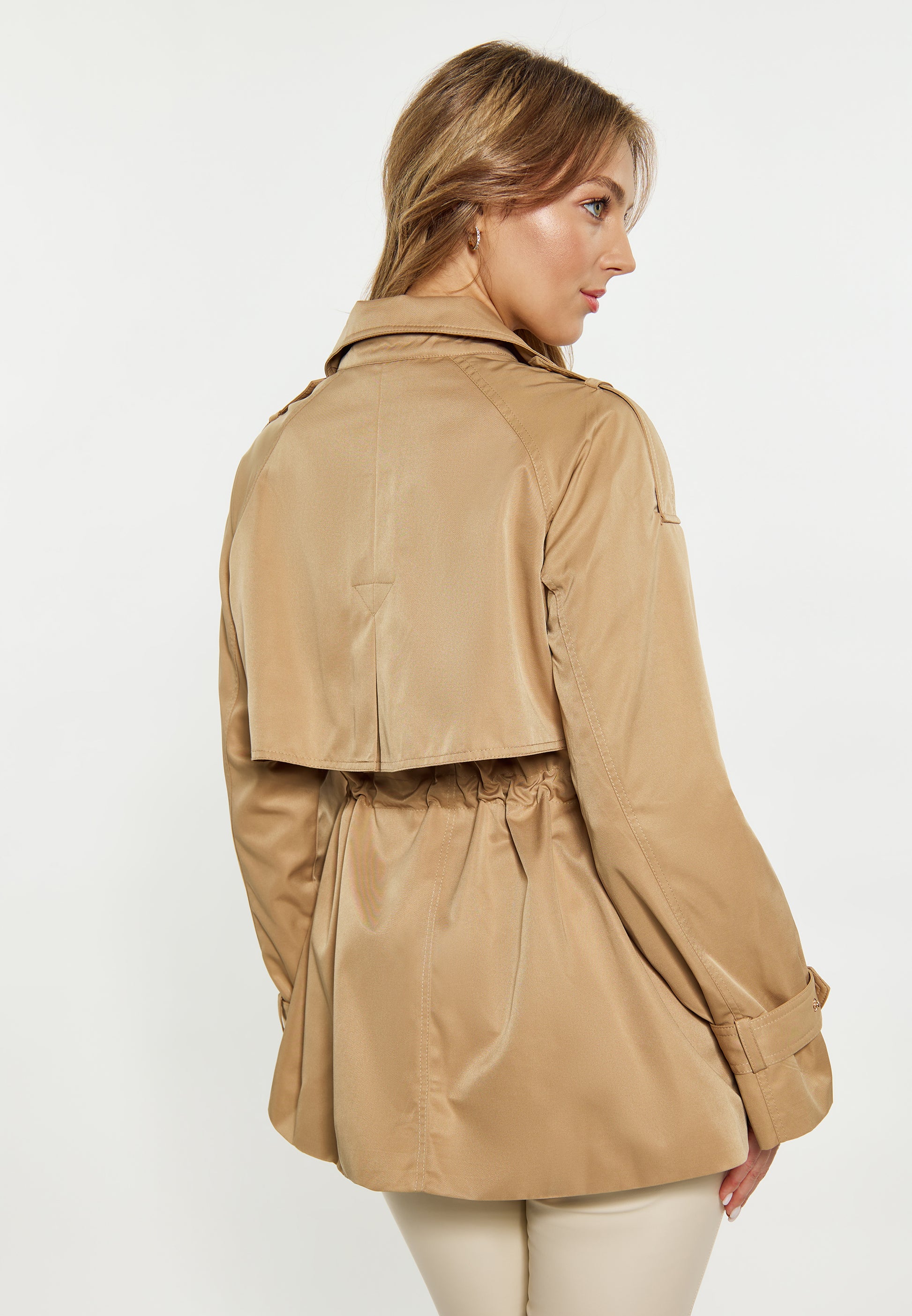 faina Jacke