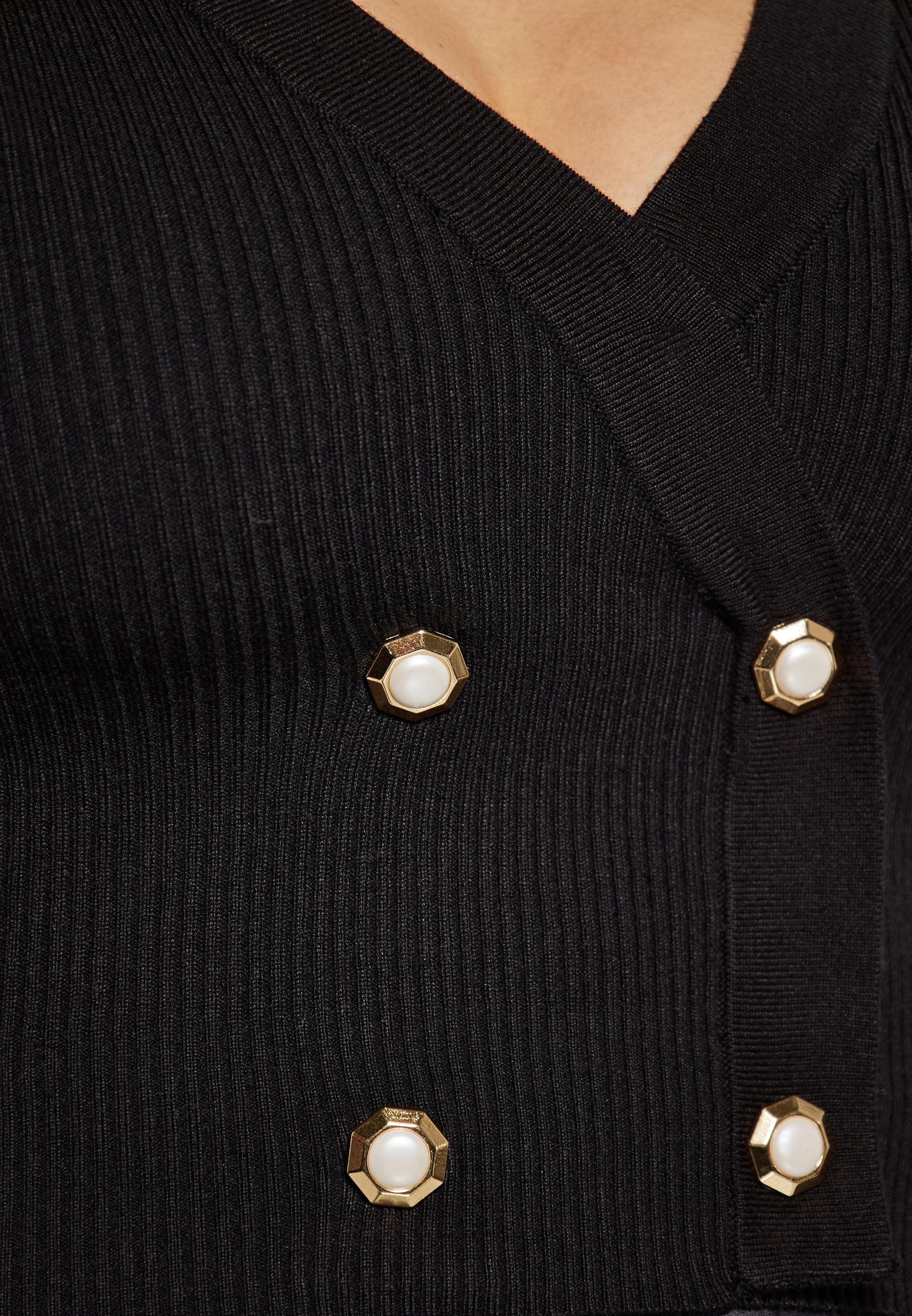 faina Strickjacke