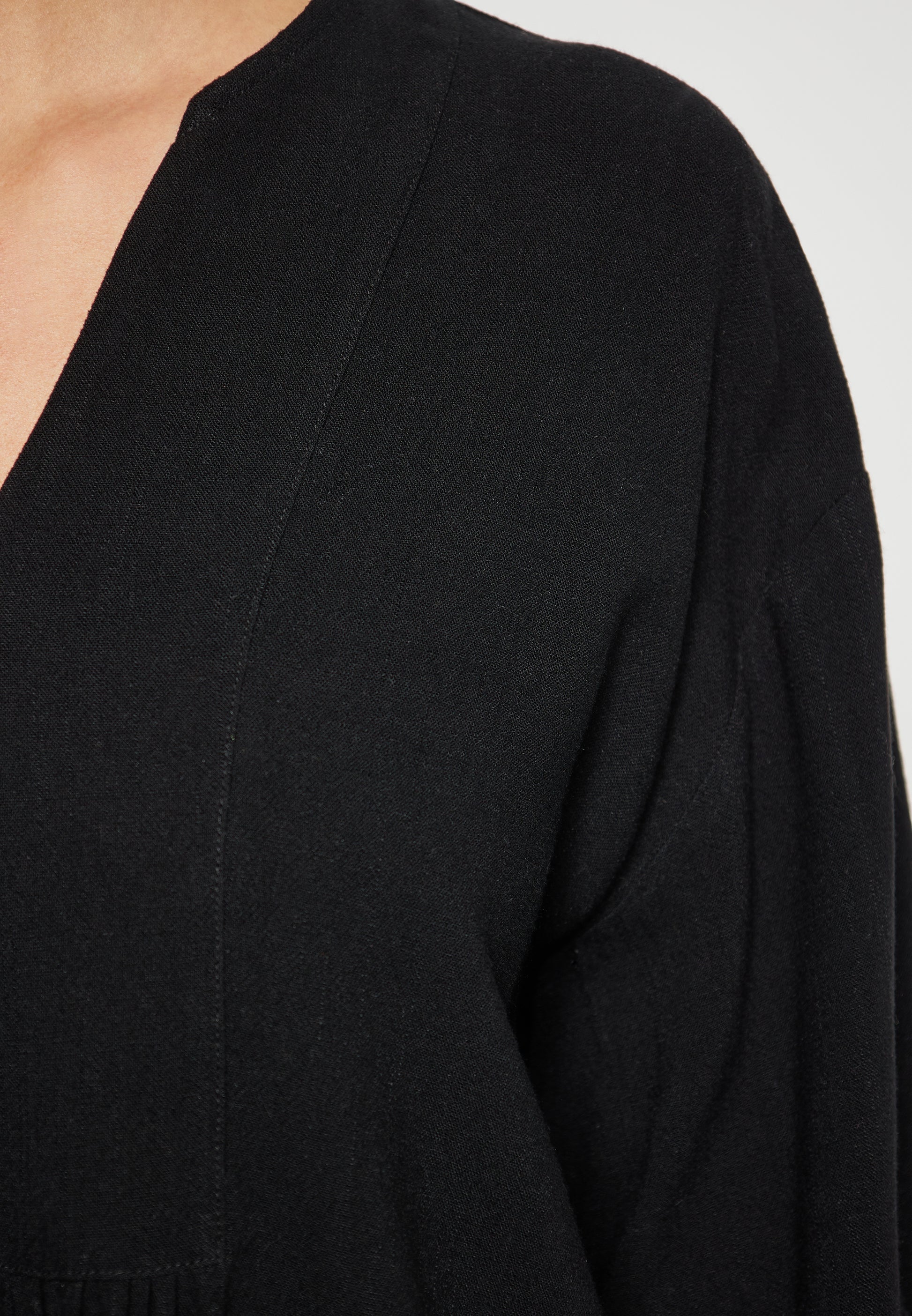 Albee Women's Blouse