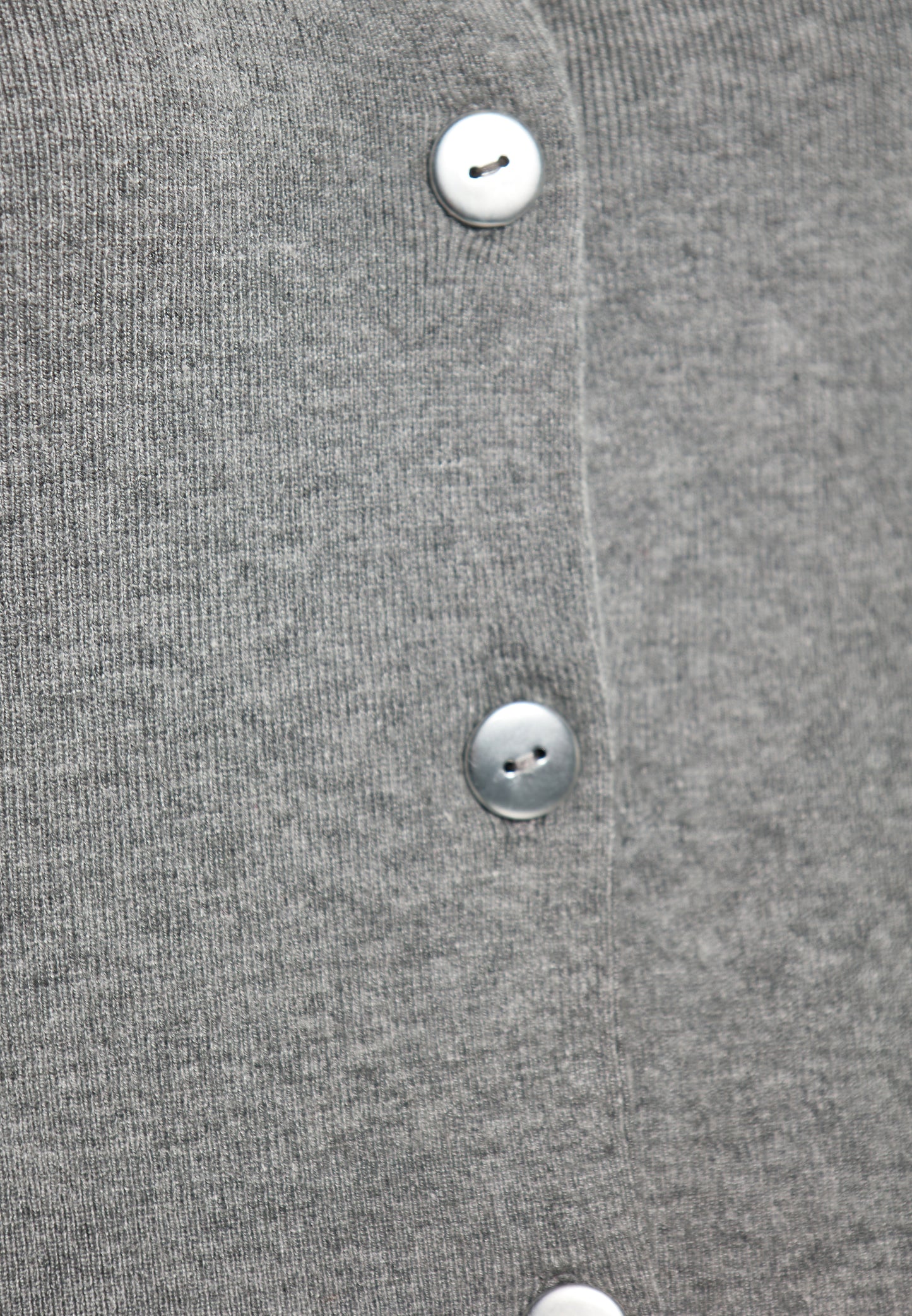 faina Strickjacke