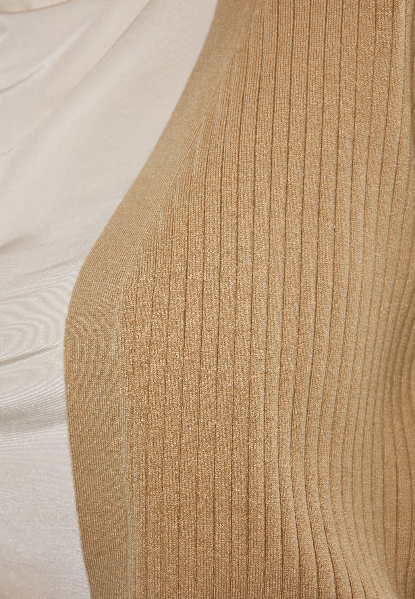 faina Cardigan