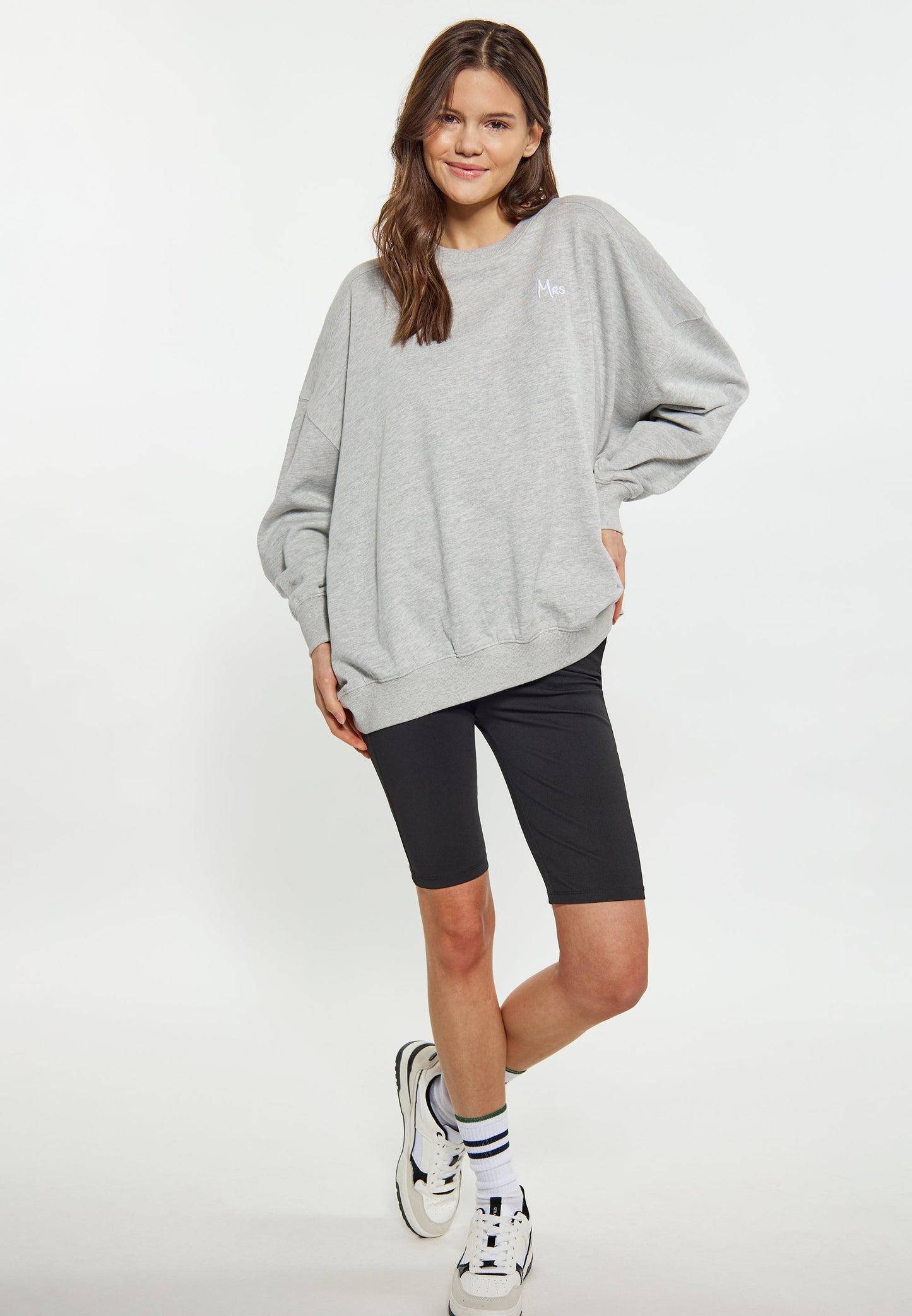 Mymo Women's Sweatshirt