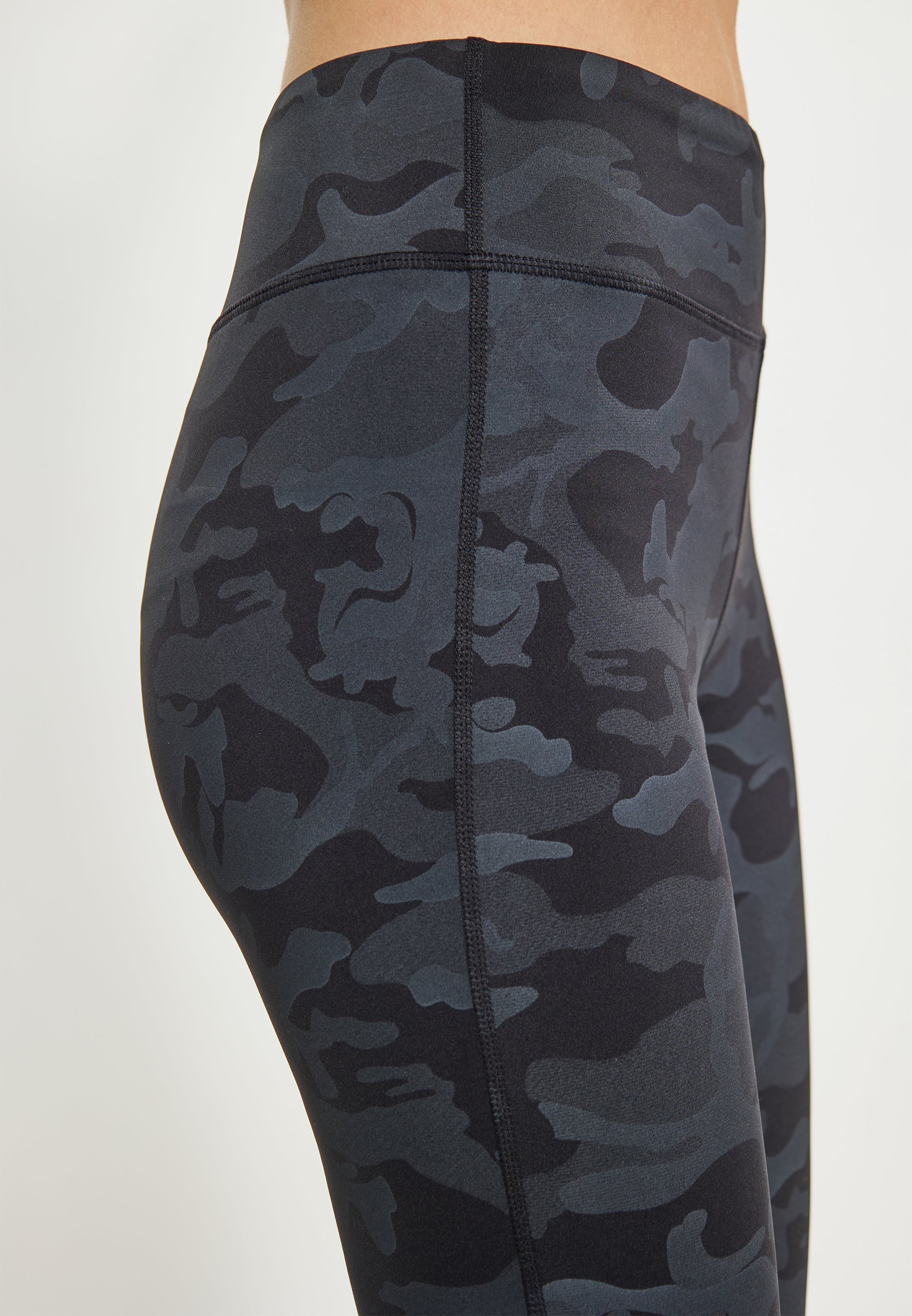 TUFFSKULL Women's Pants