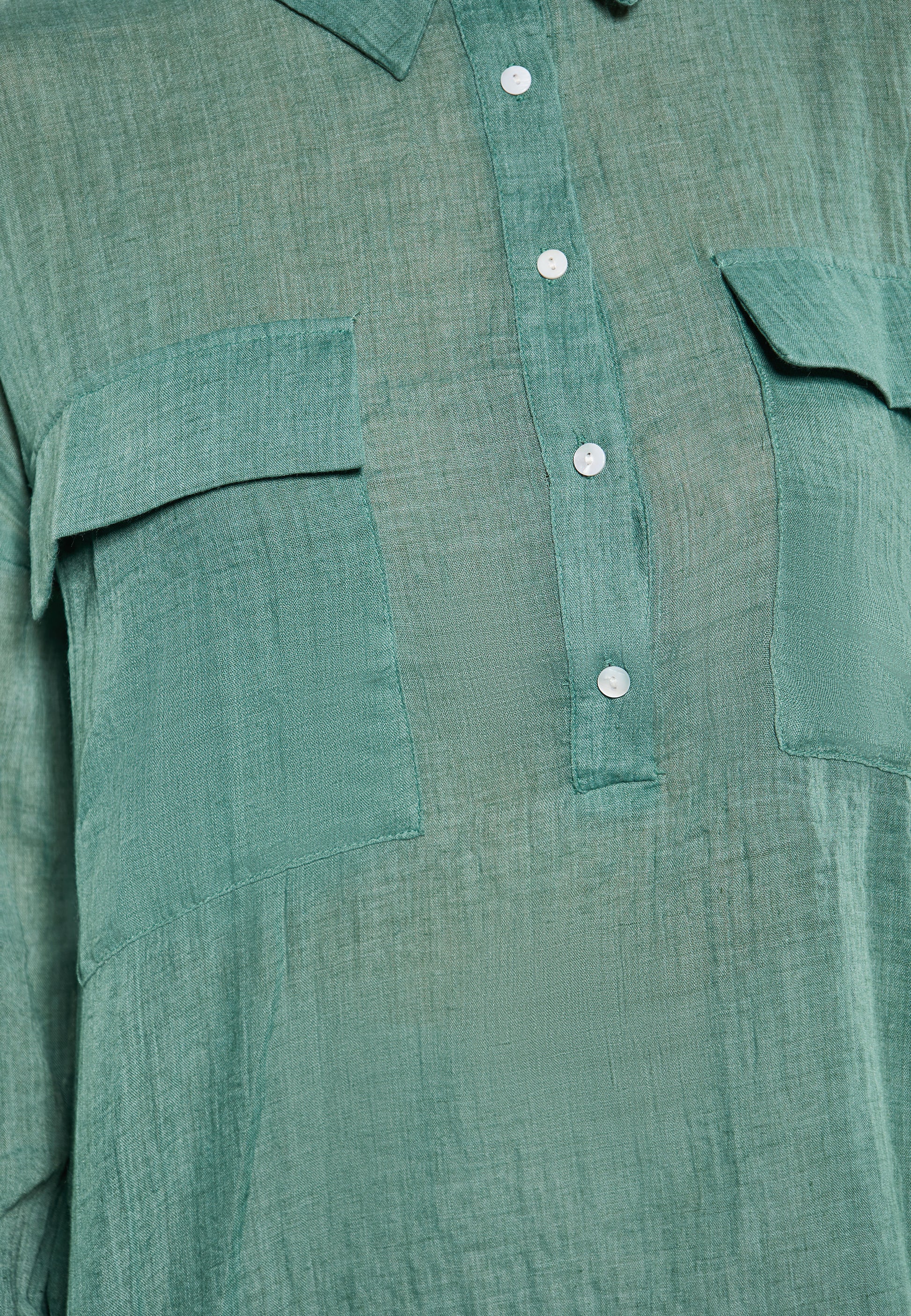 Halee Women's Blouse