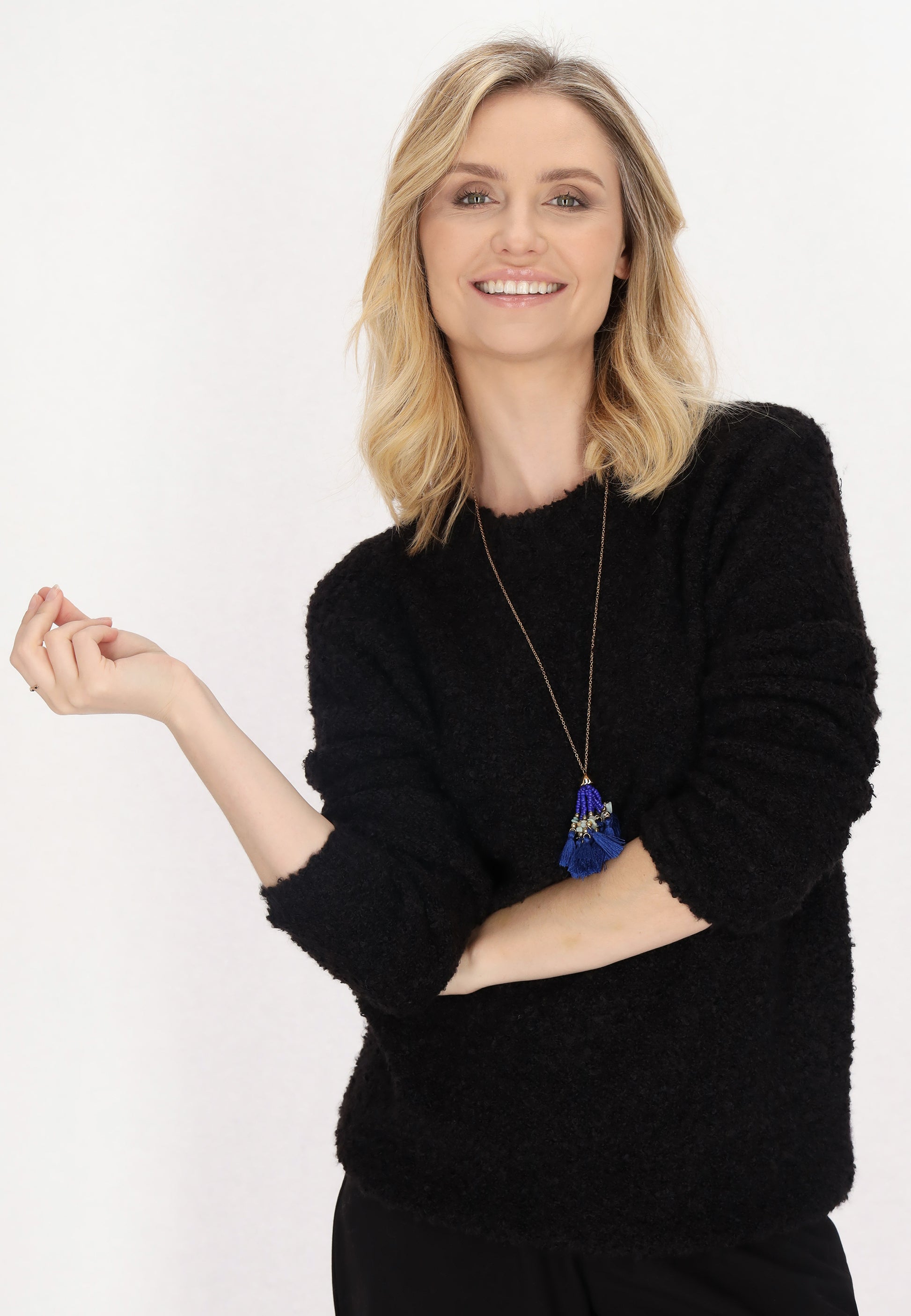 Esha Women's Sweater