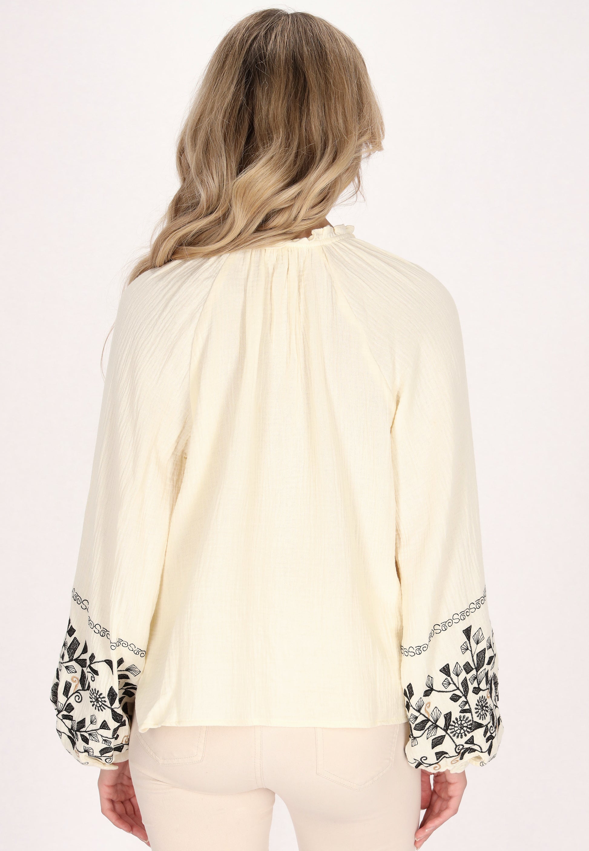 Esha Women's Blouse