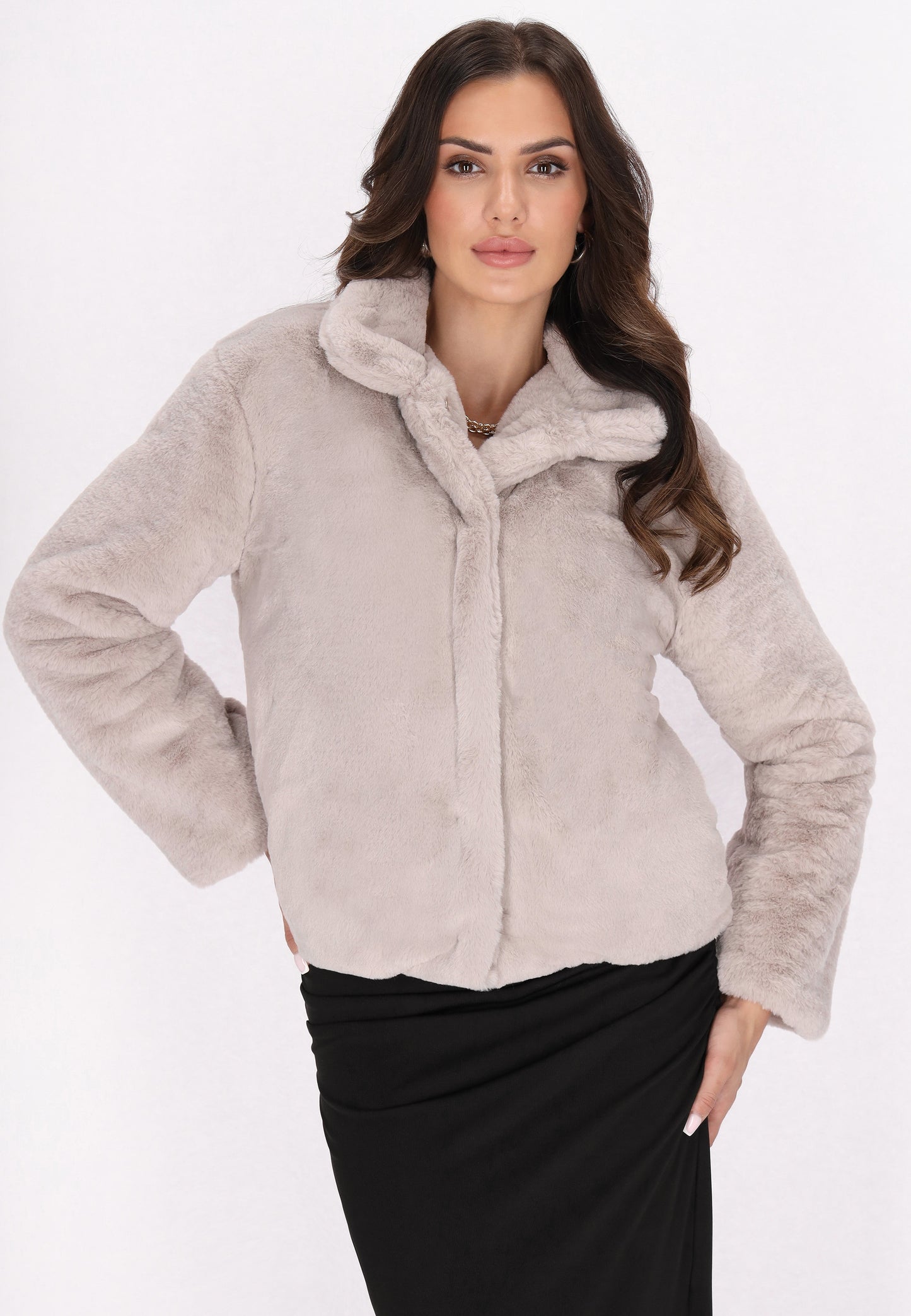 faina Jacke
