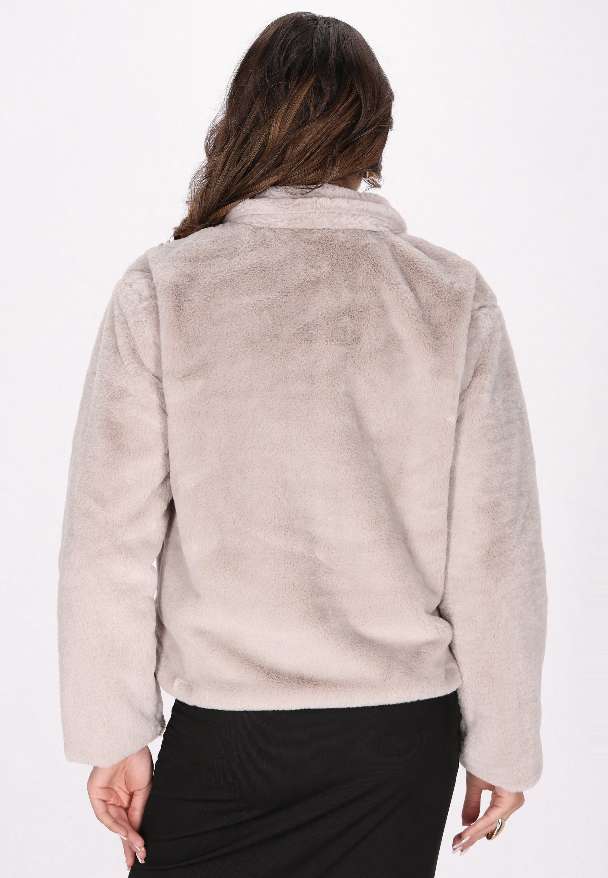 faina Jacke