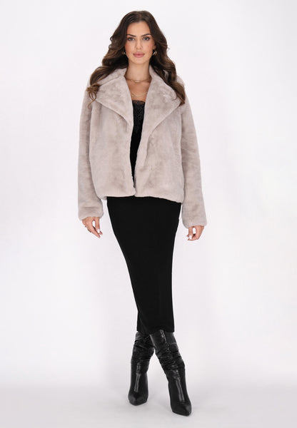 faina Jacke
