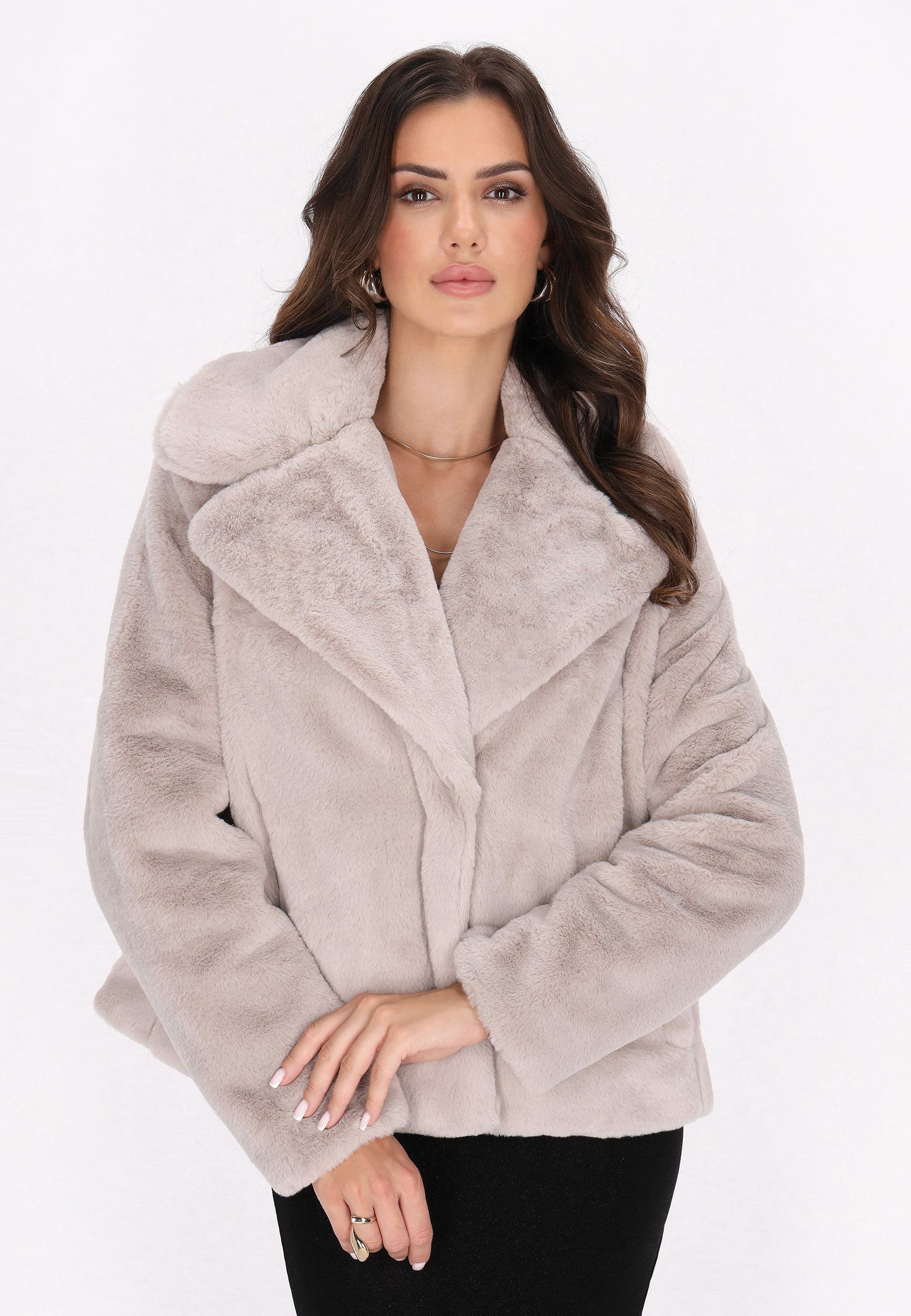 faina Jacke
