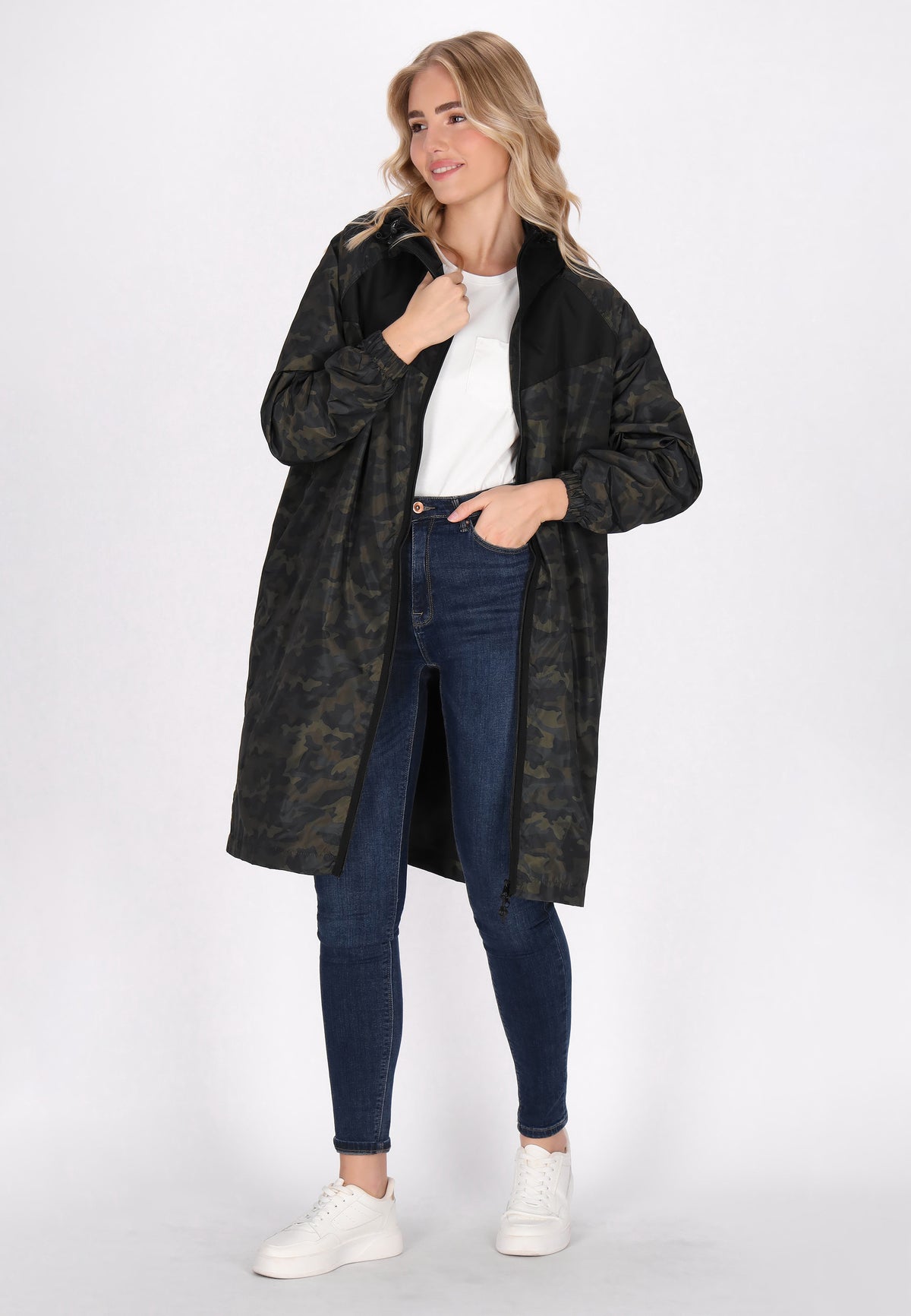 Urban Rain By Schmuddelwedda Women's Coat