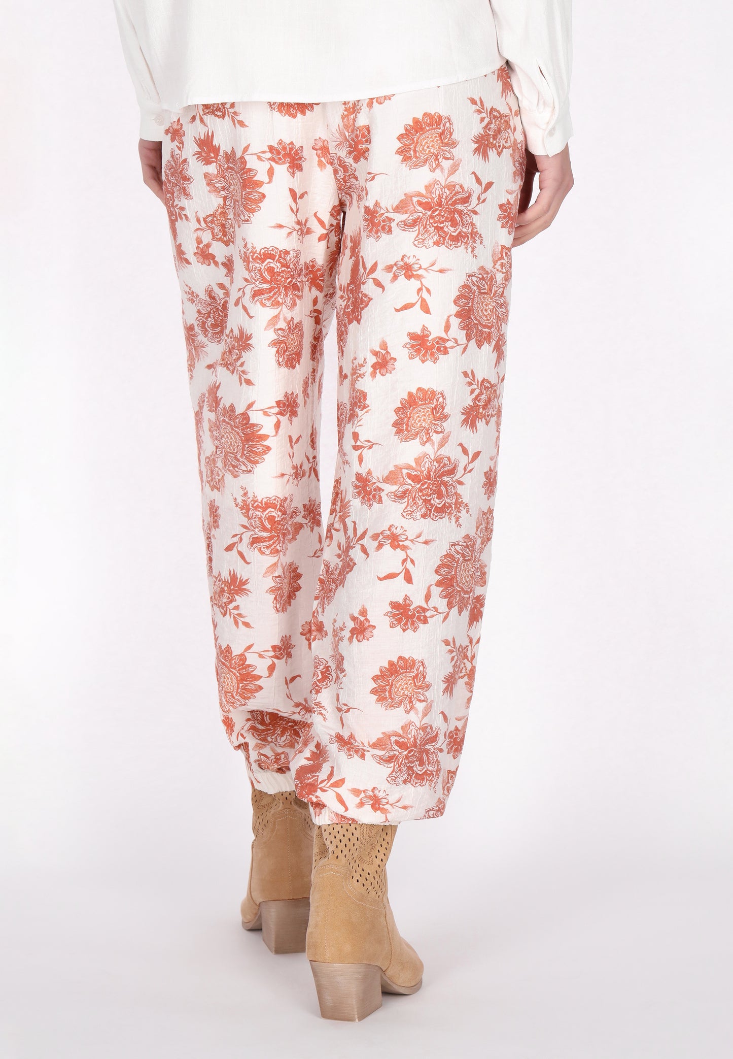 Alzou Women's Pants