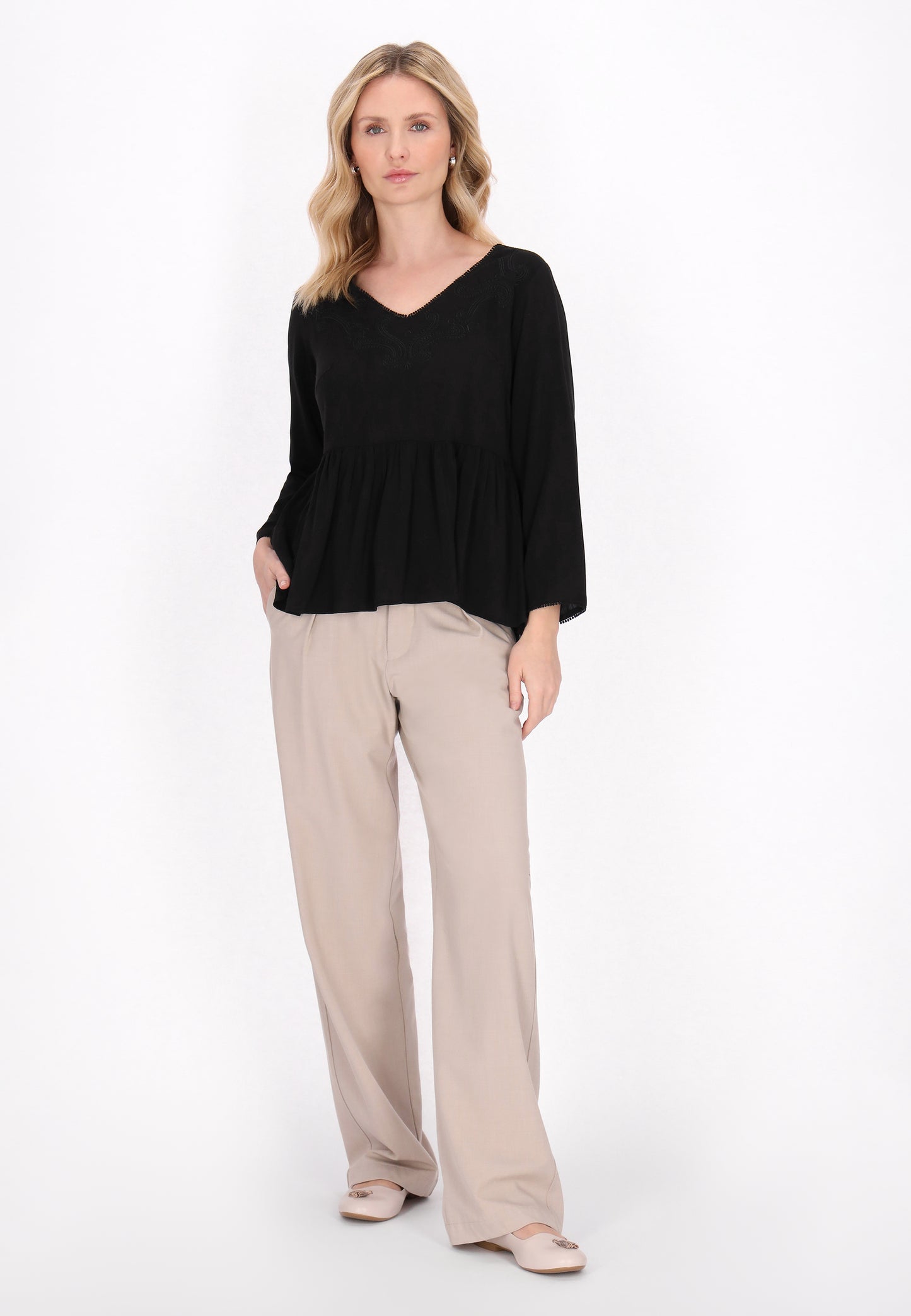 Albee Women's Blouse
