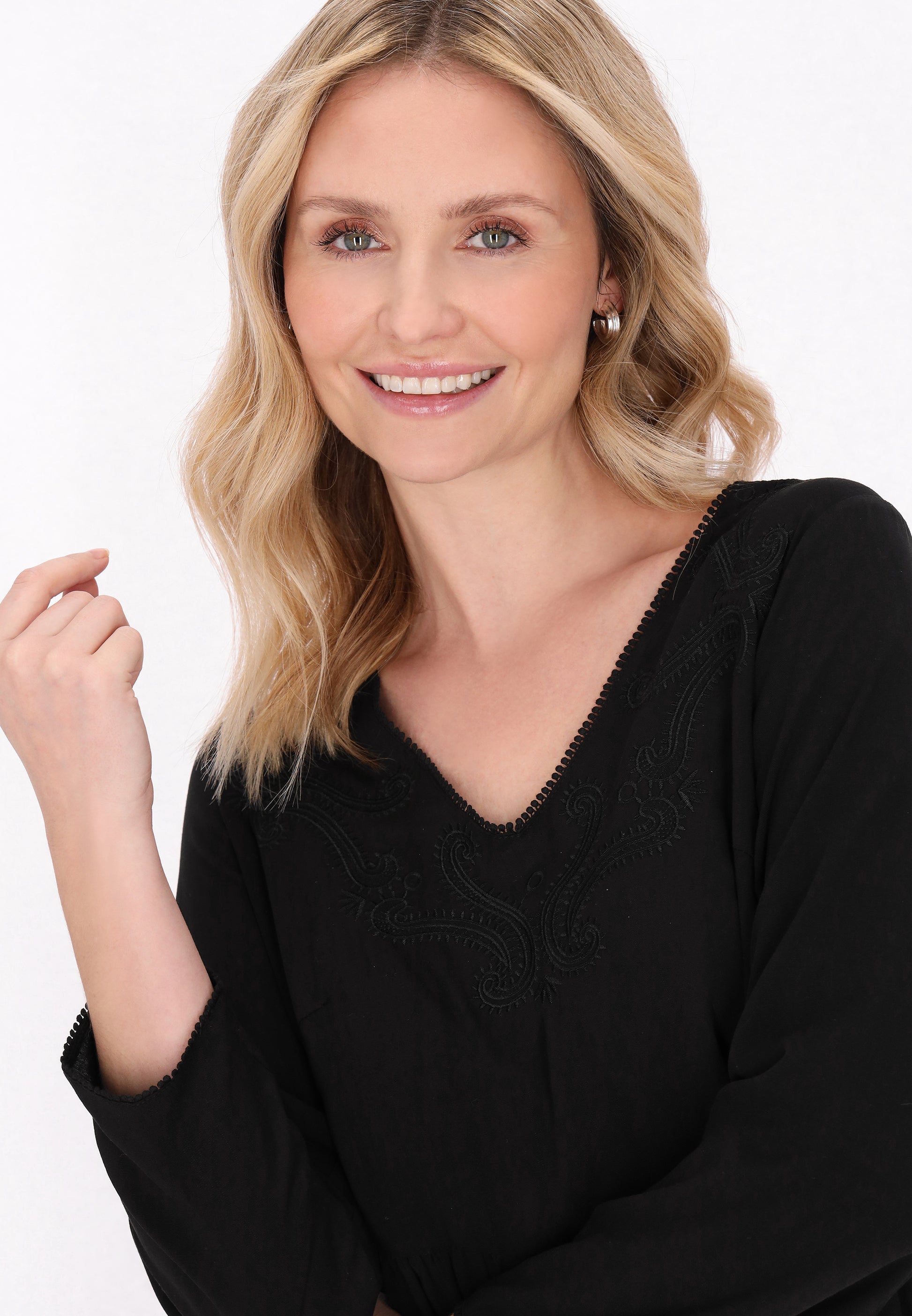 Albee Women's Blouse