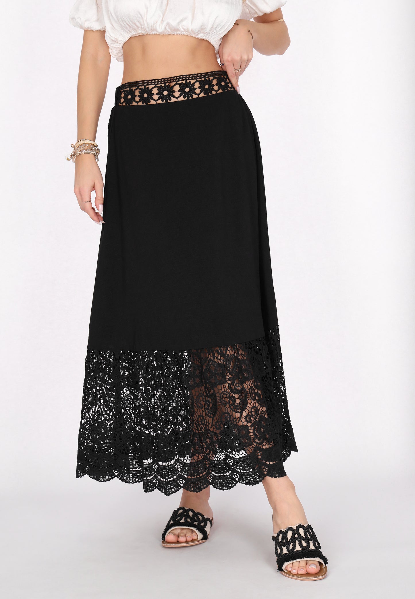 IZIA Skirt