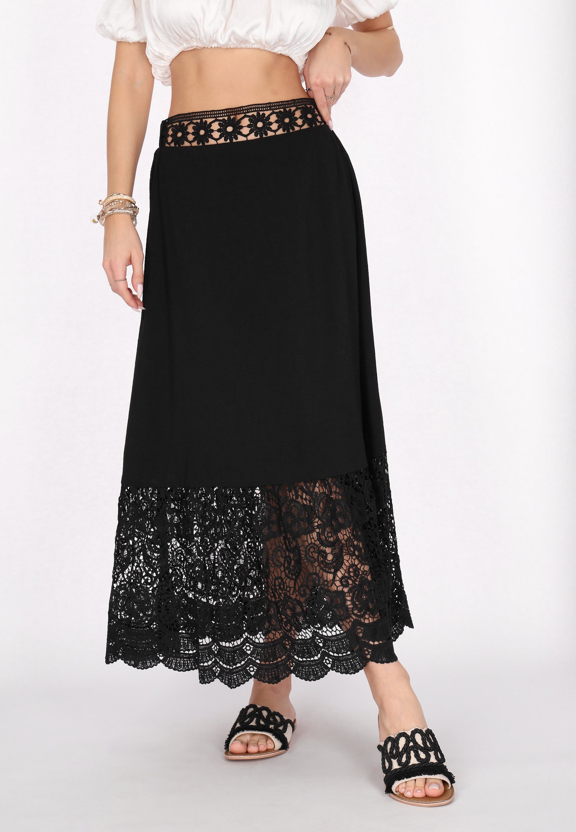 IZIA Skirt