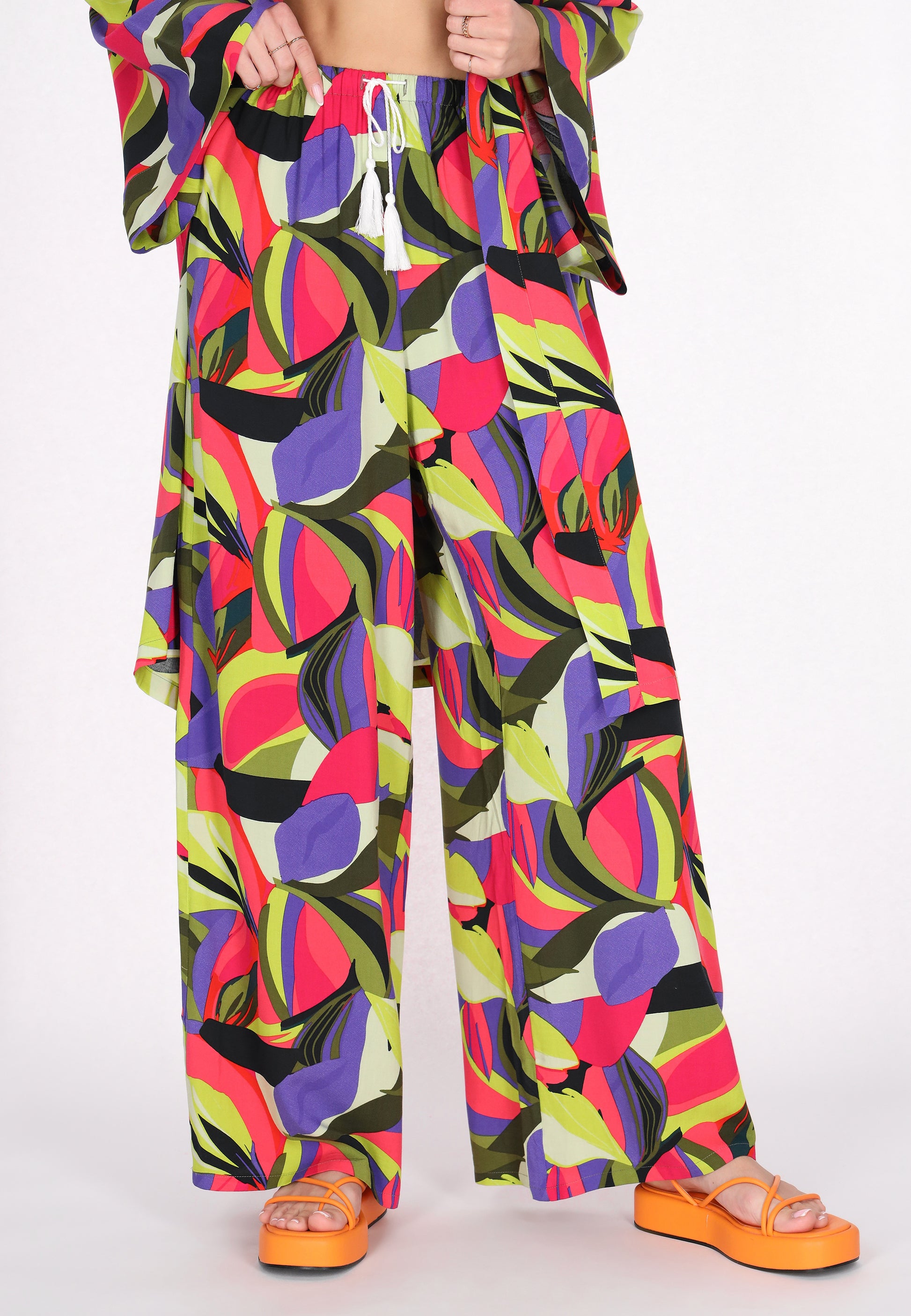 IZIA Women's Pants