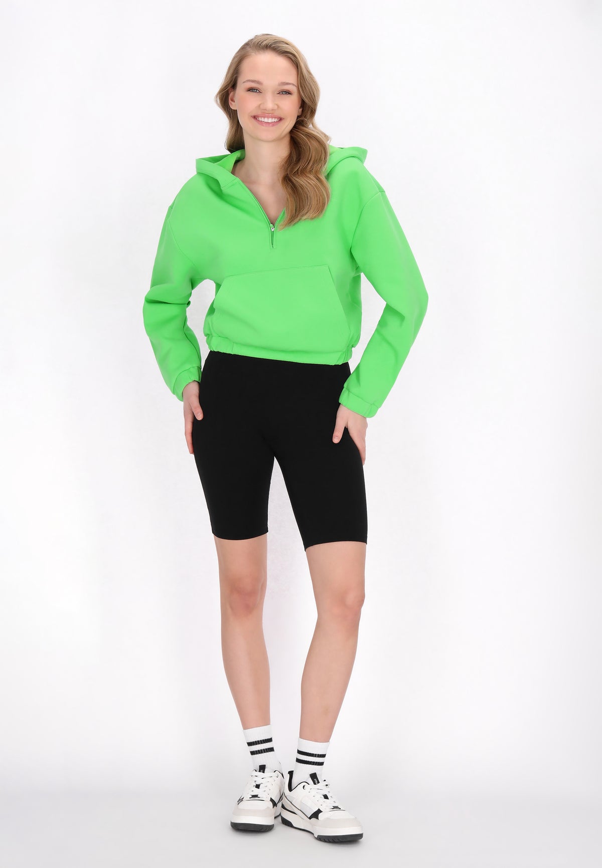 myMo ATHLSR Women's Sweatshirt