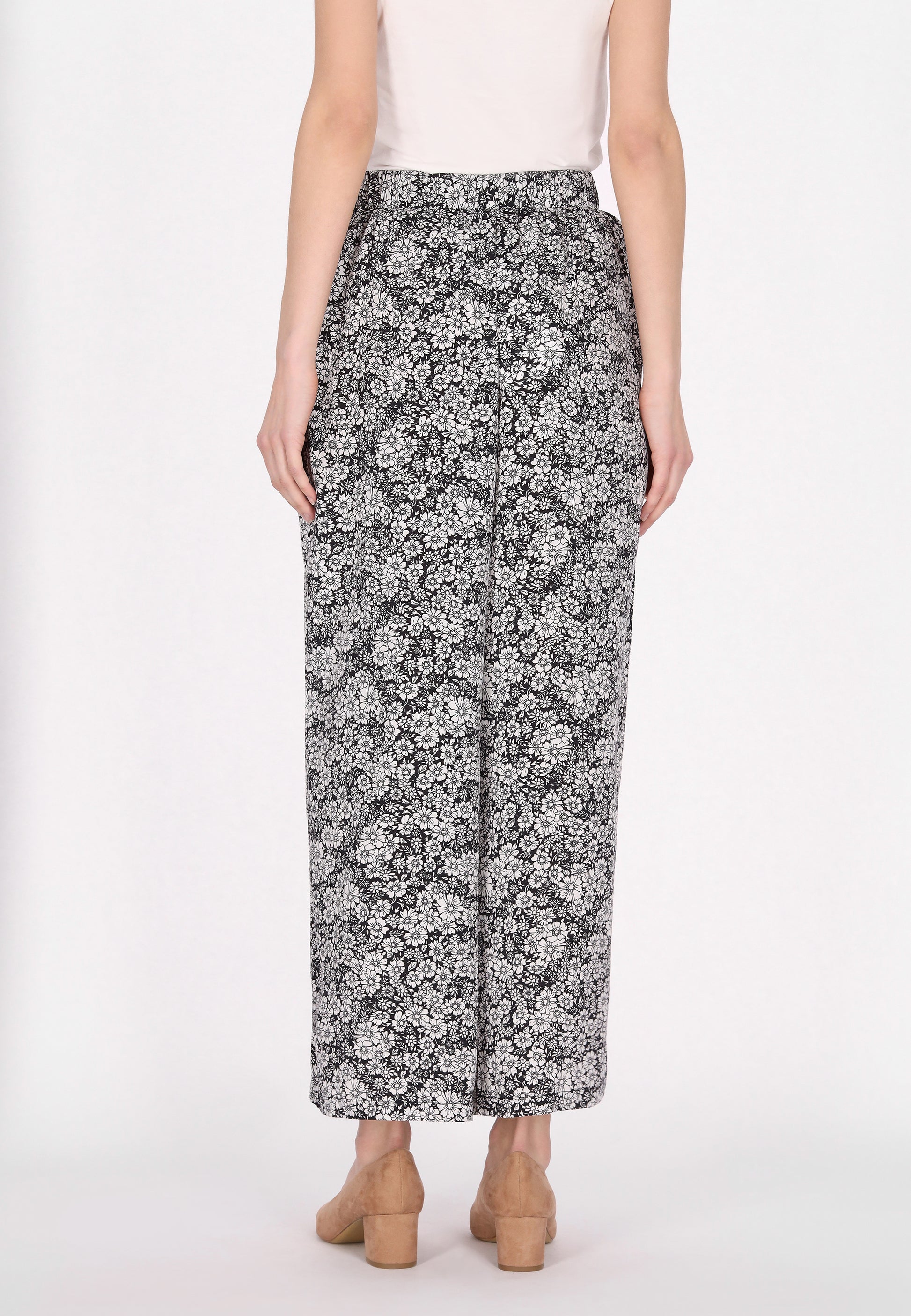 usha Women's Pants
