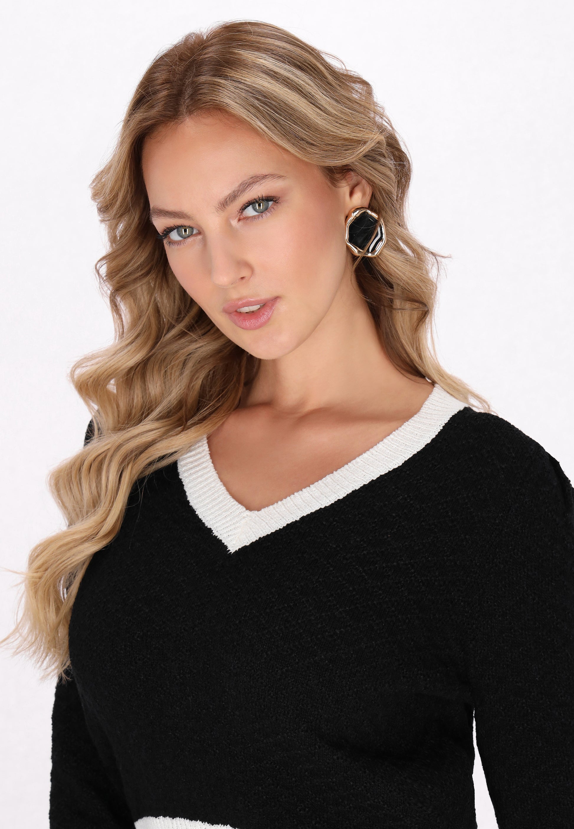 faina Sweater