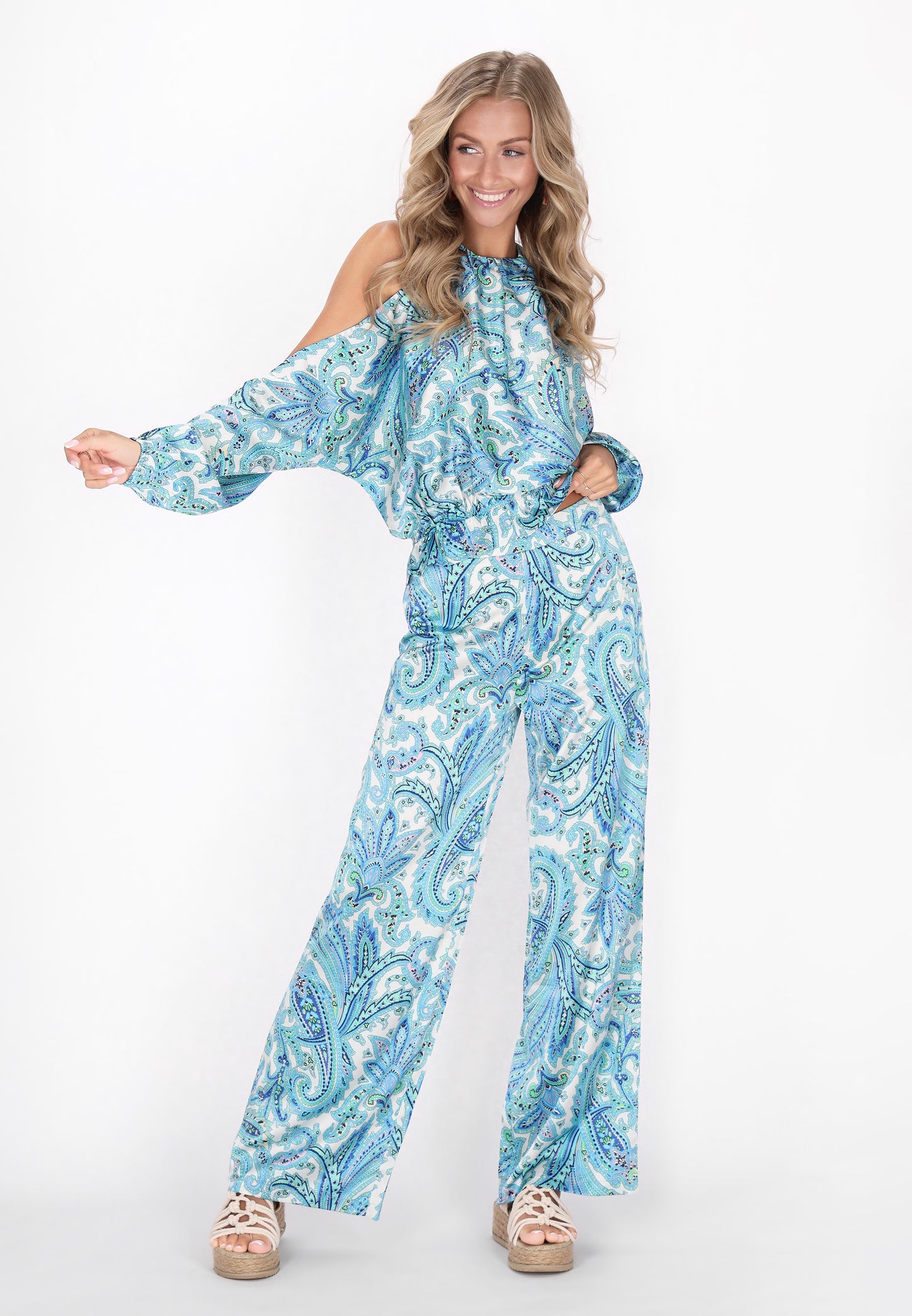 IZIA Women's Pants