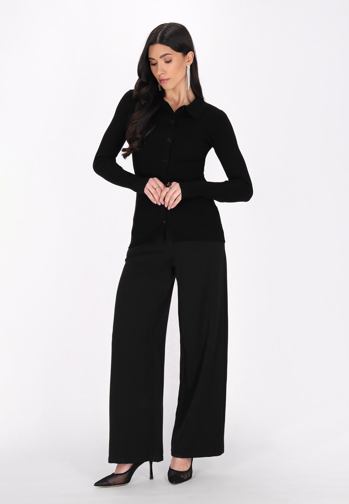 faina ESSENTIALS Damen Strickjacke
