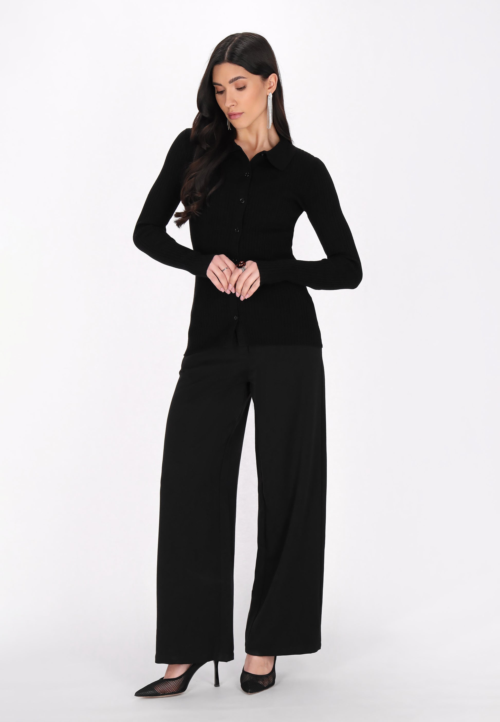 faina ESSENTIALS Damen Strickjacke