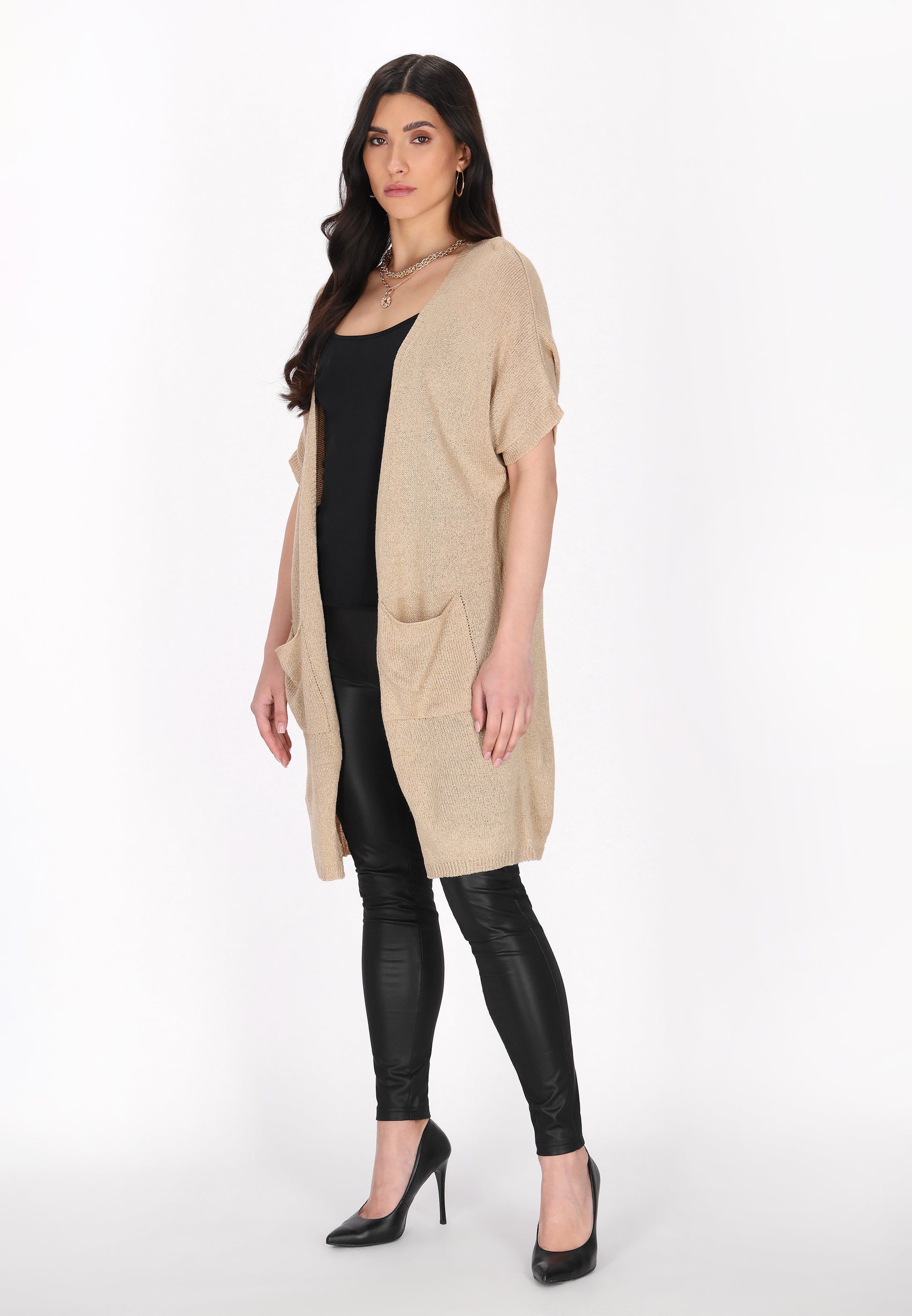 faina ESSENTIALS Damen Strickjacke