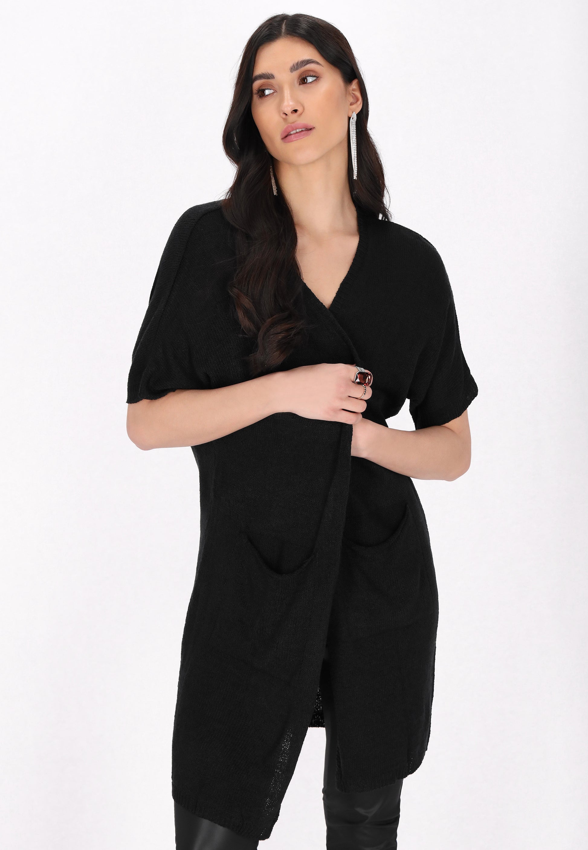 faina ESSENTIALS Damen Strickjacke