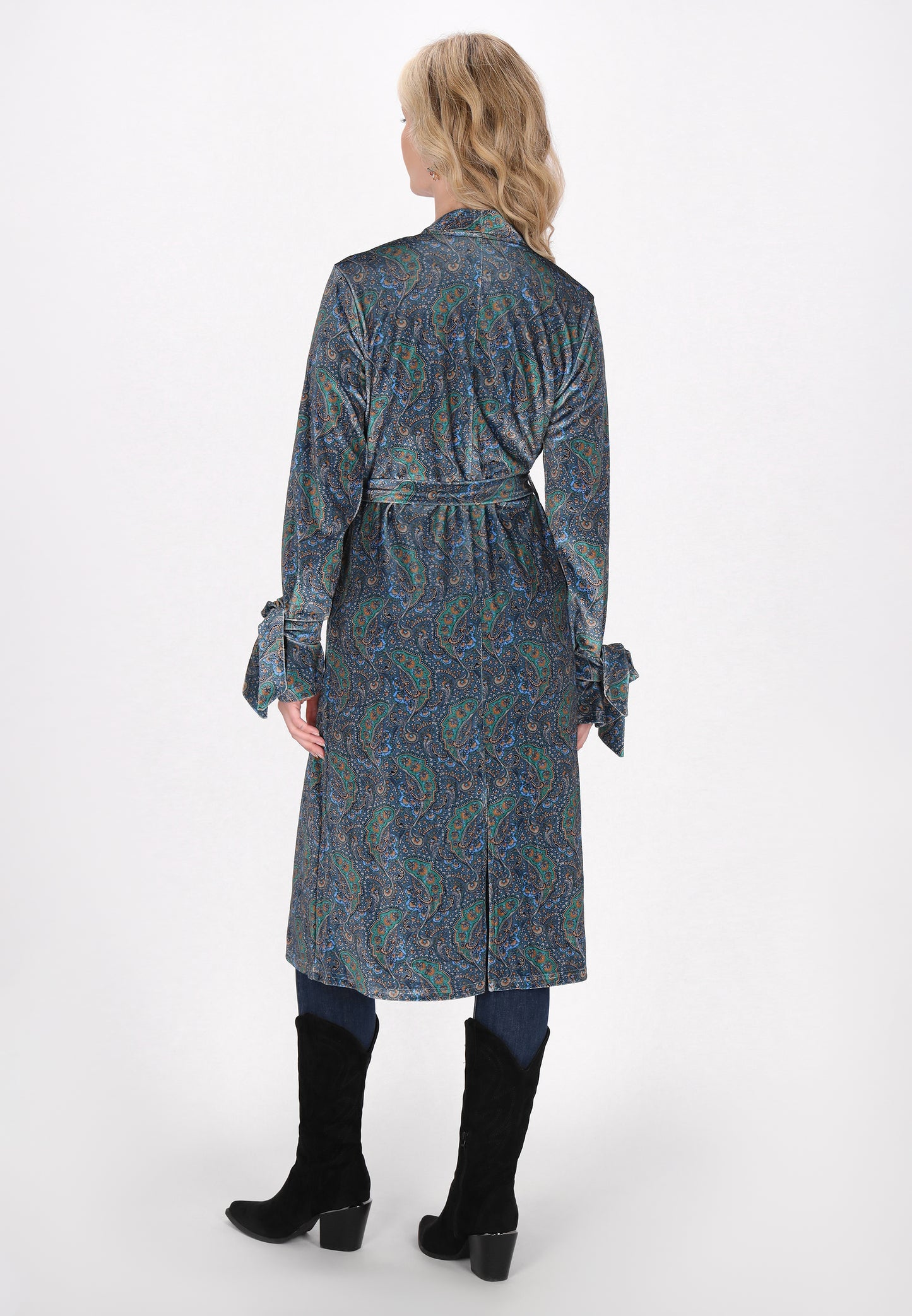 Basuto Women's Kimono