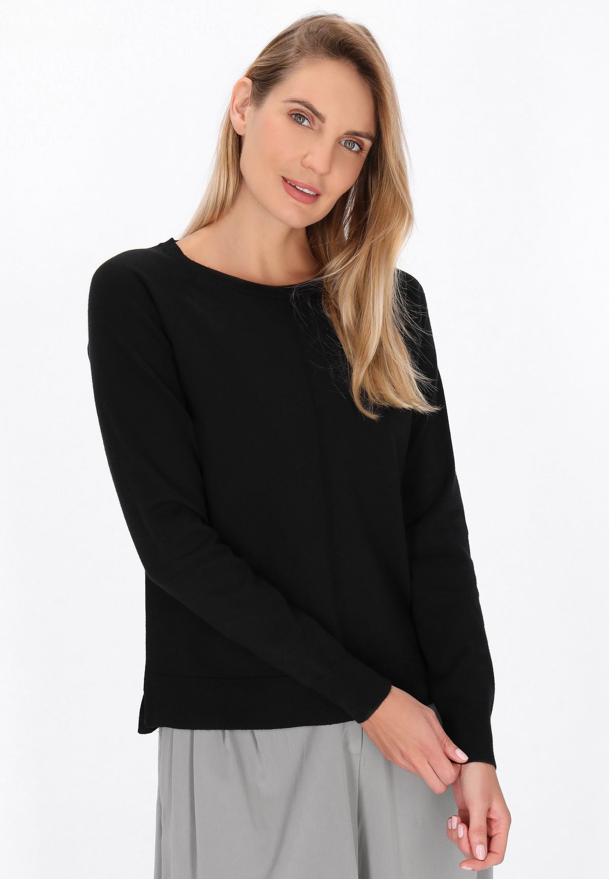Risa Women's Sweater