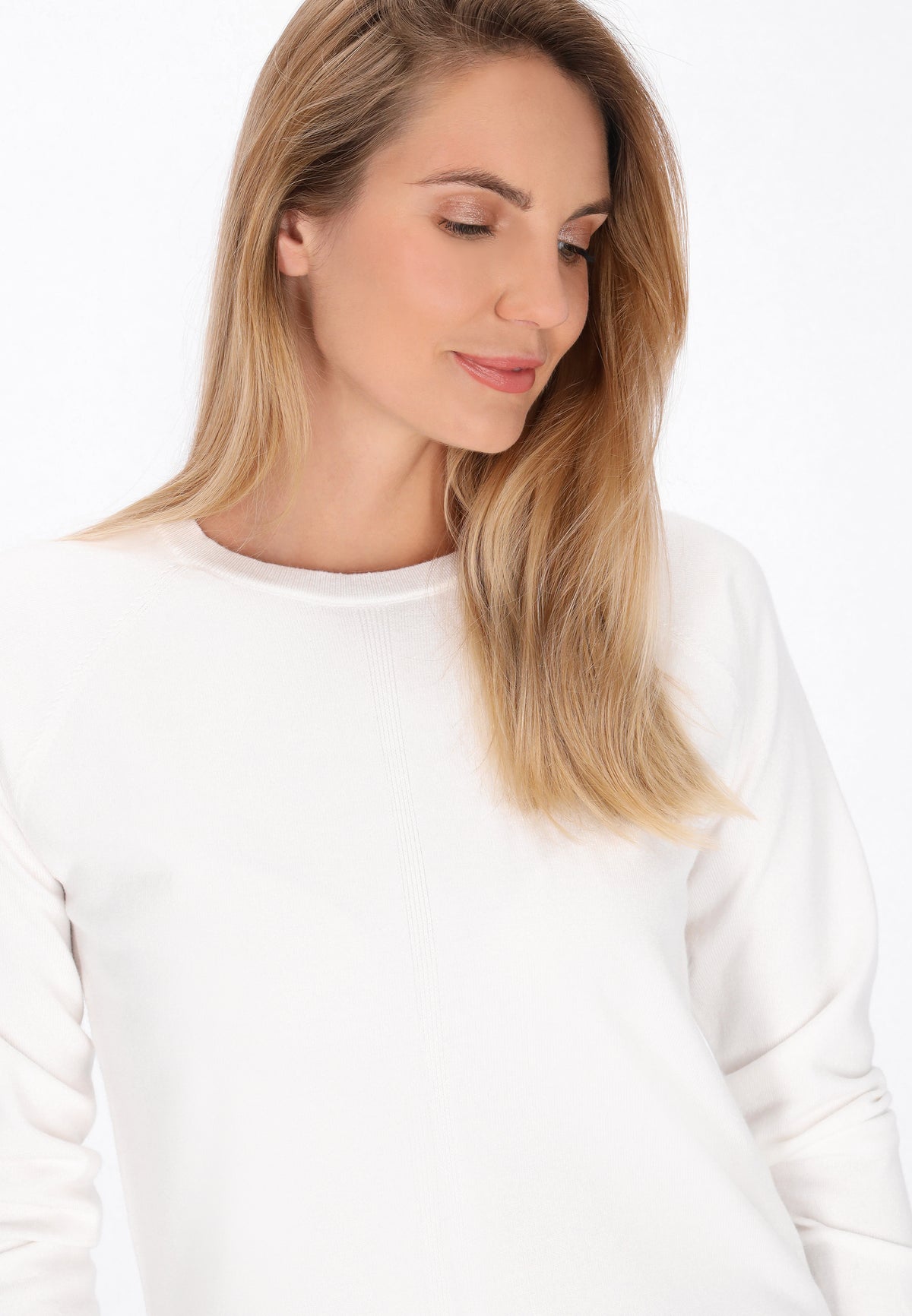 Minya Women's Sweater