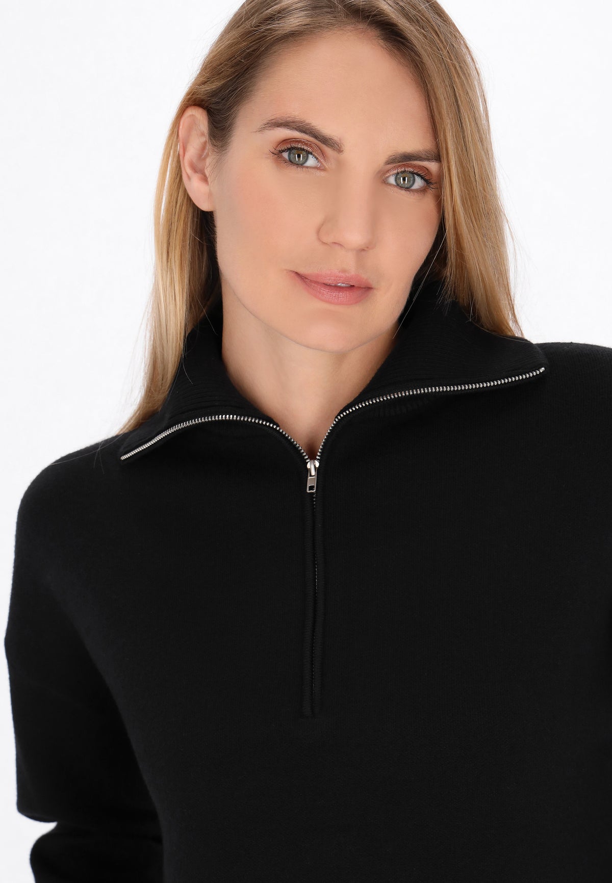 Wais Women's Sweater