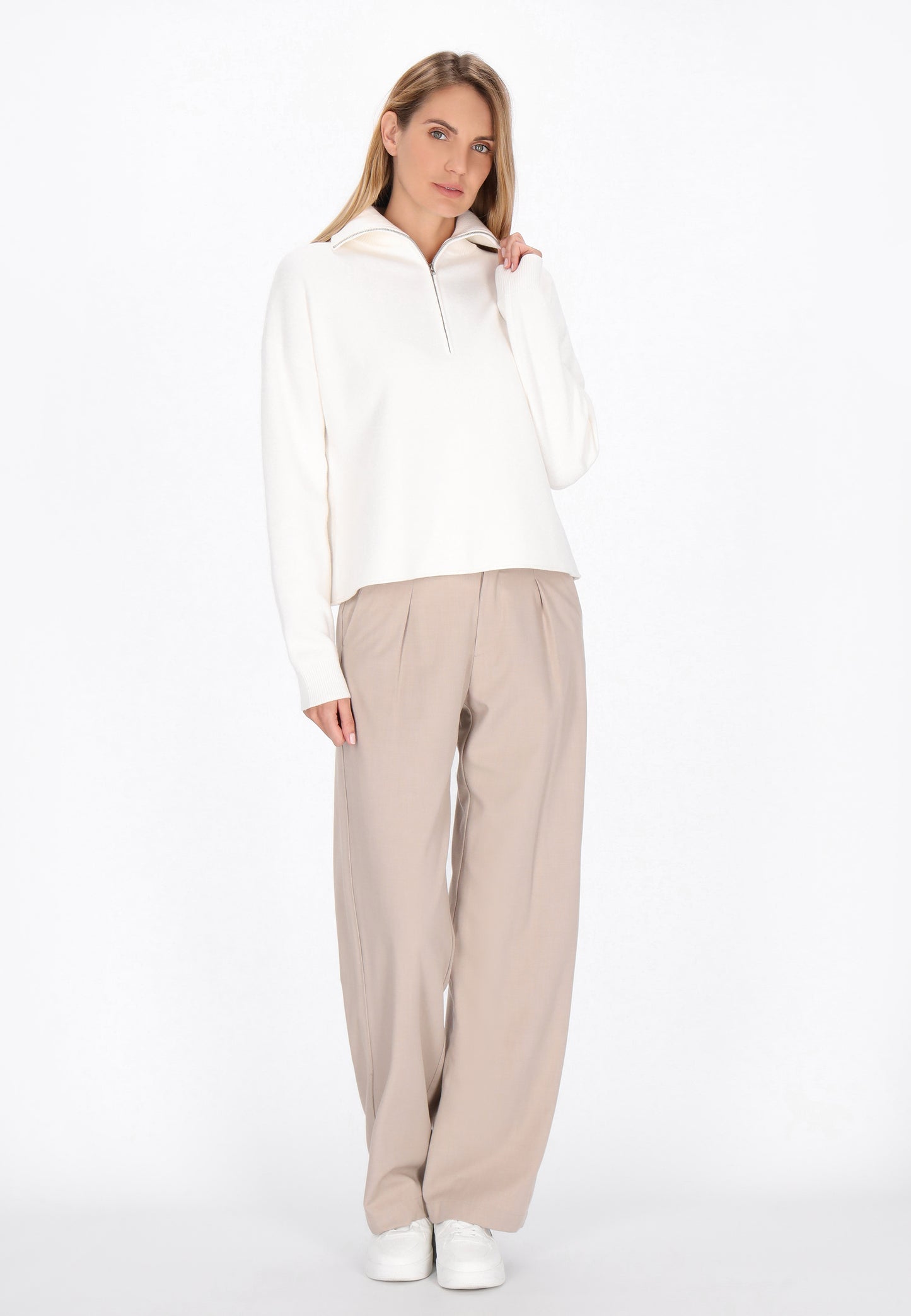 Ennia Women's Sweater