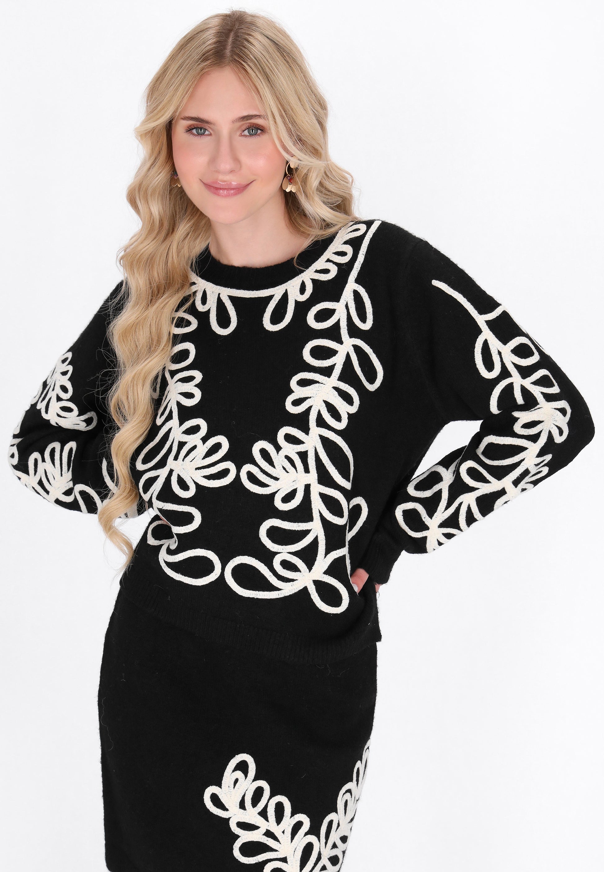 IZIA Women's Sweater